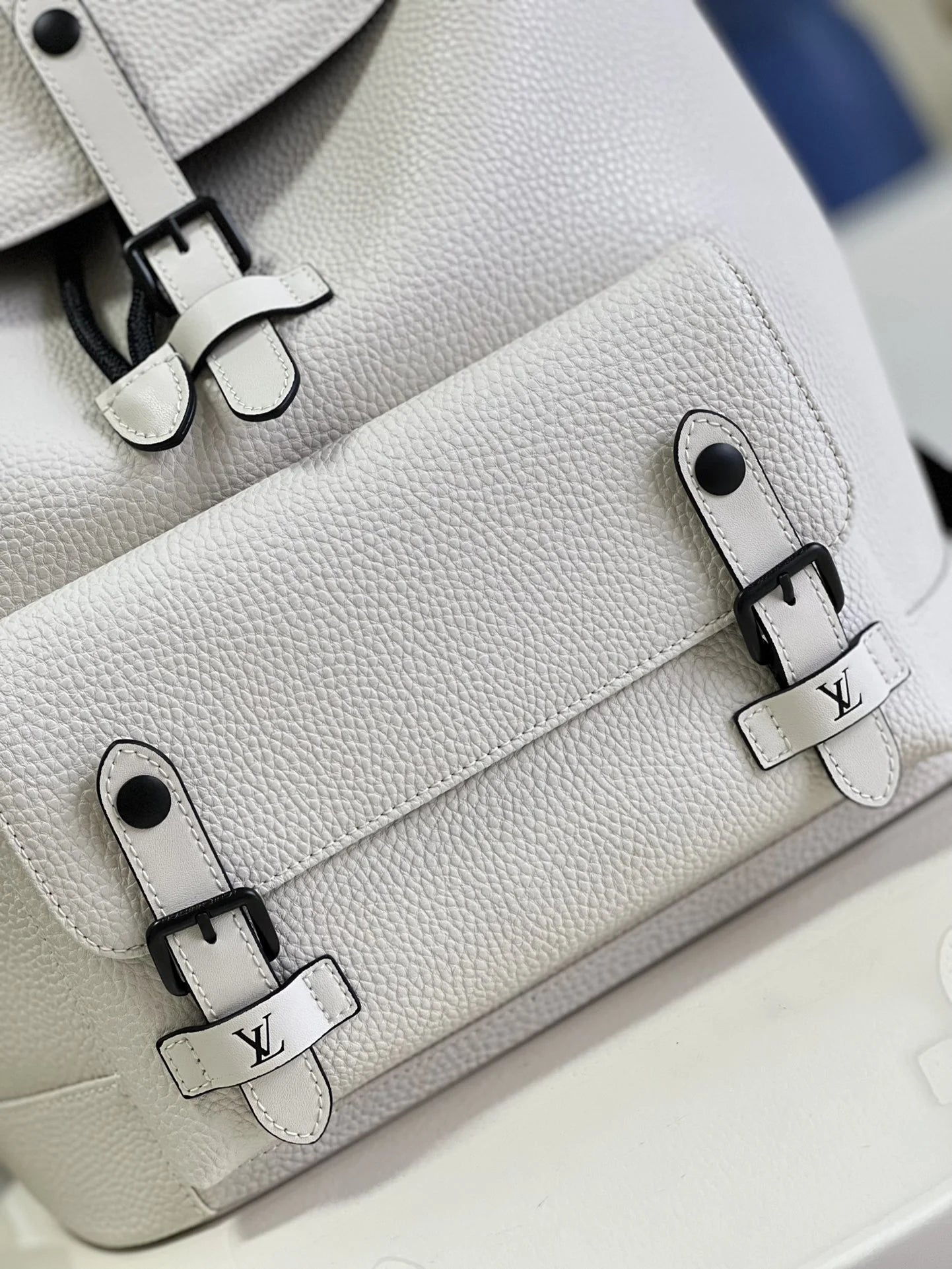 LV BAG M58664