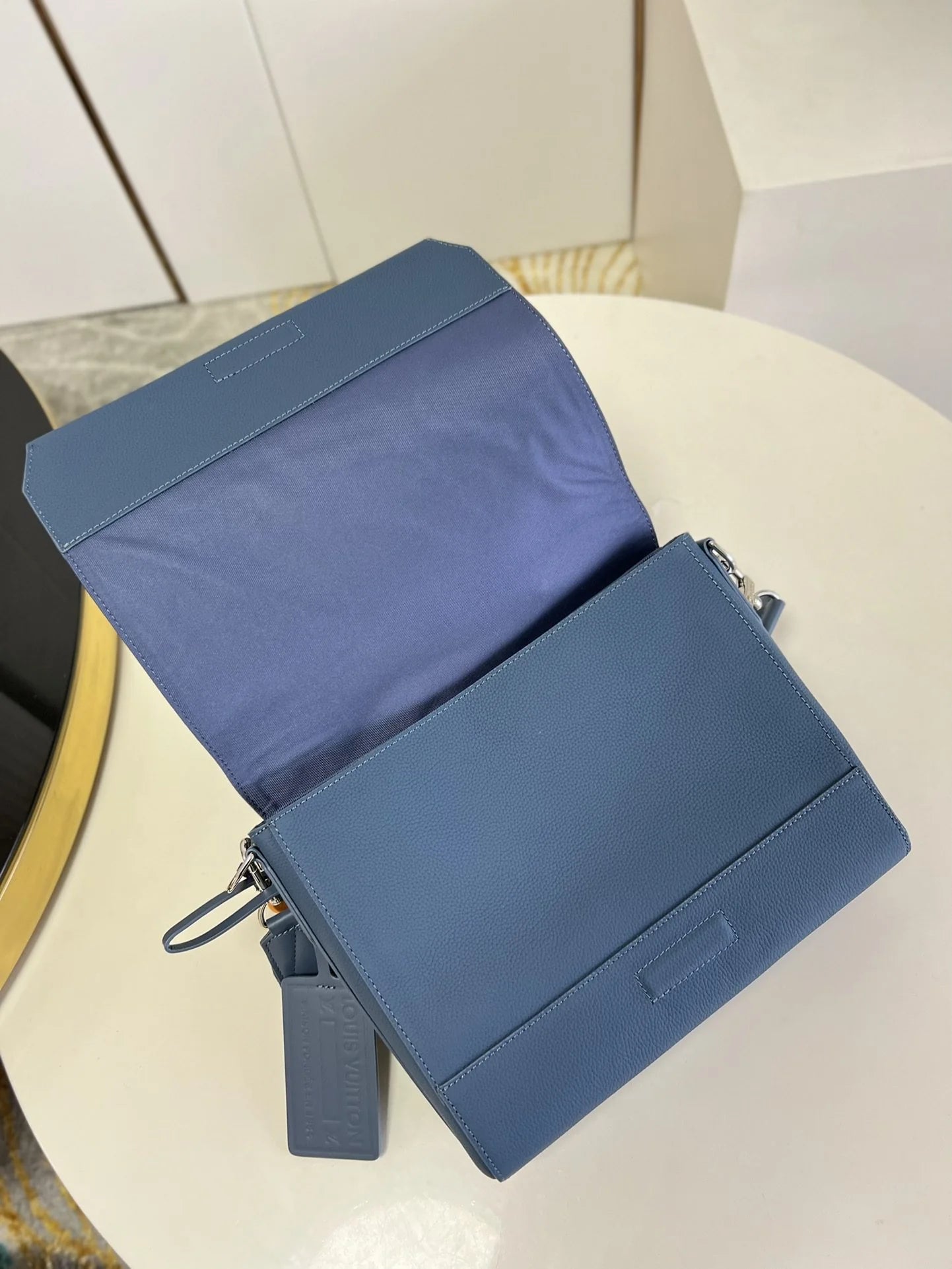 LV BAG M59327