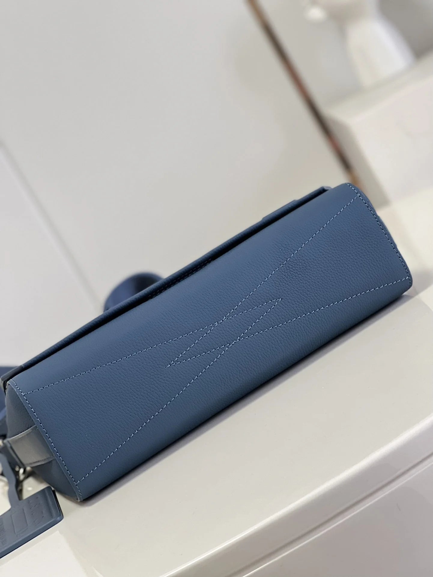LV BAG M59327