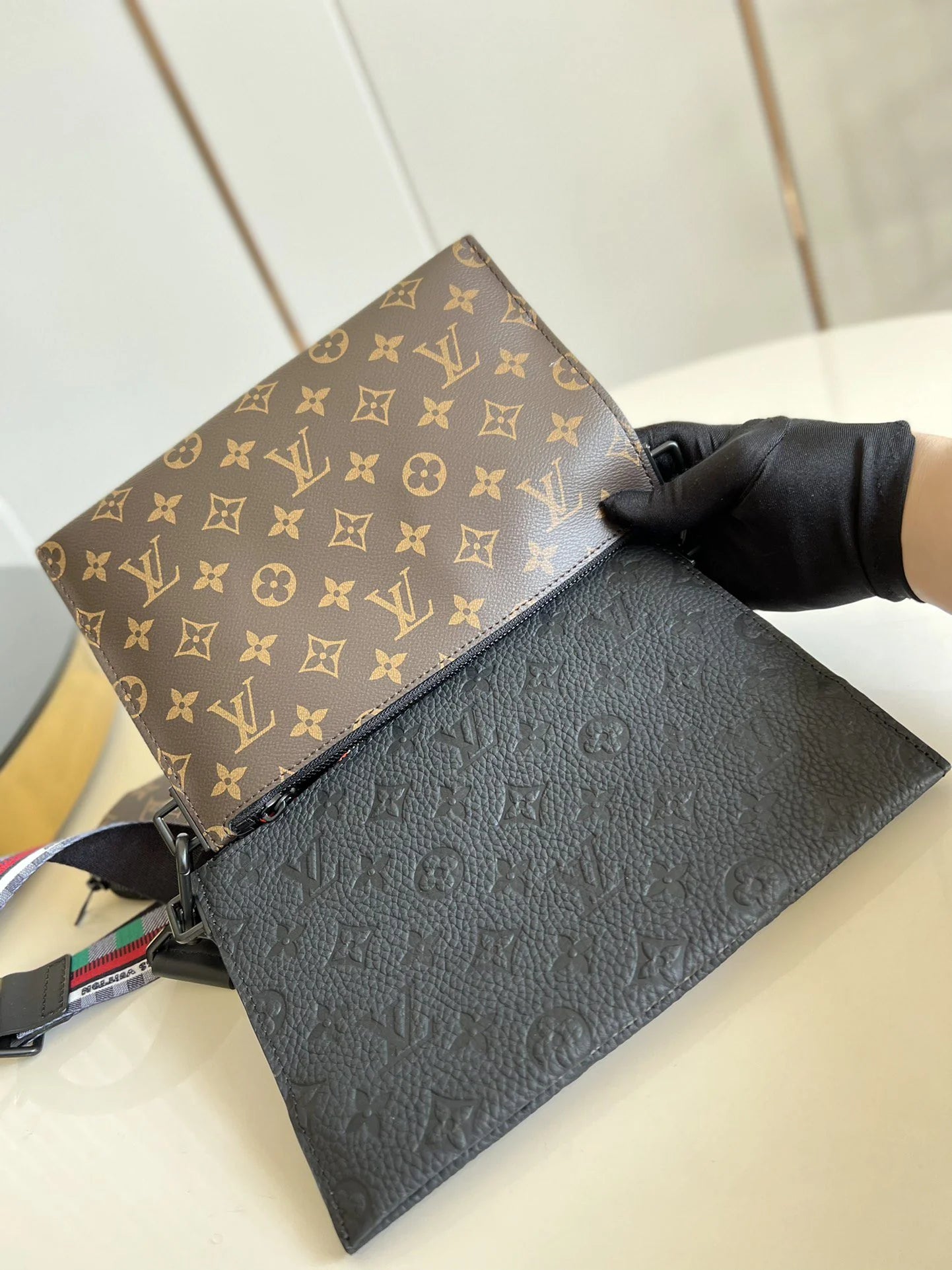 LV BAG M