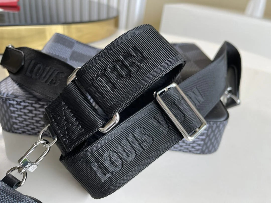 LV BAG M69443