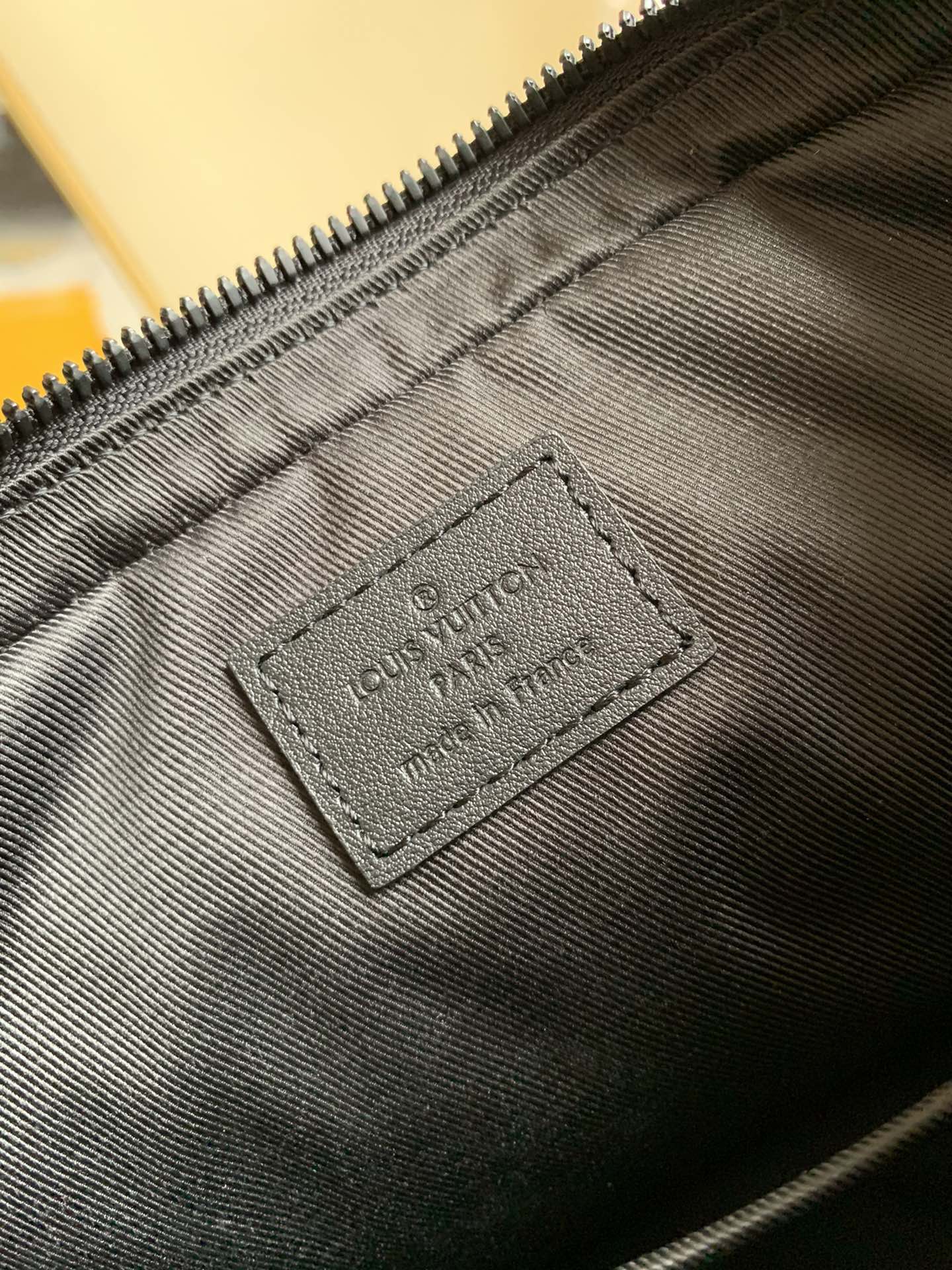 LV BAG M69827