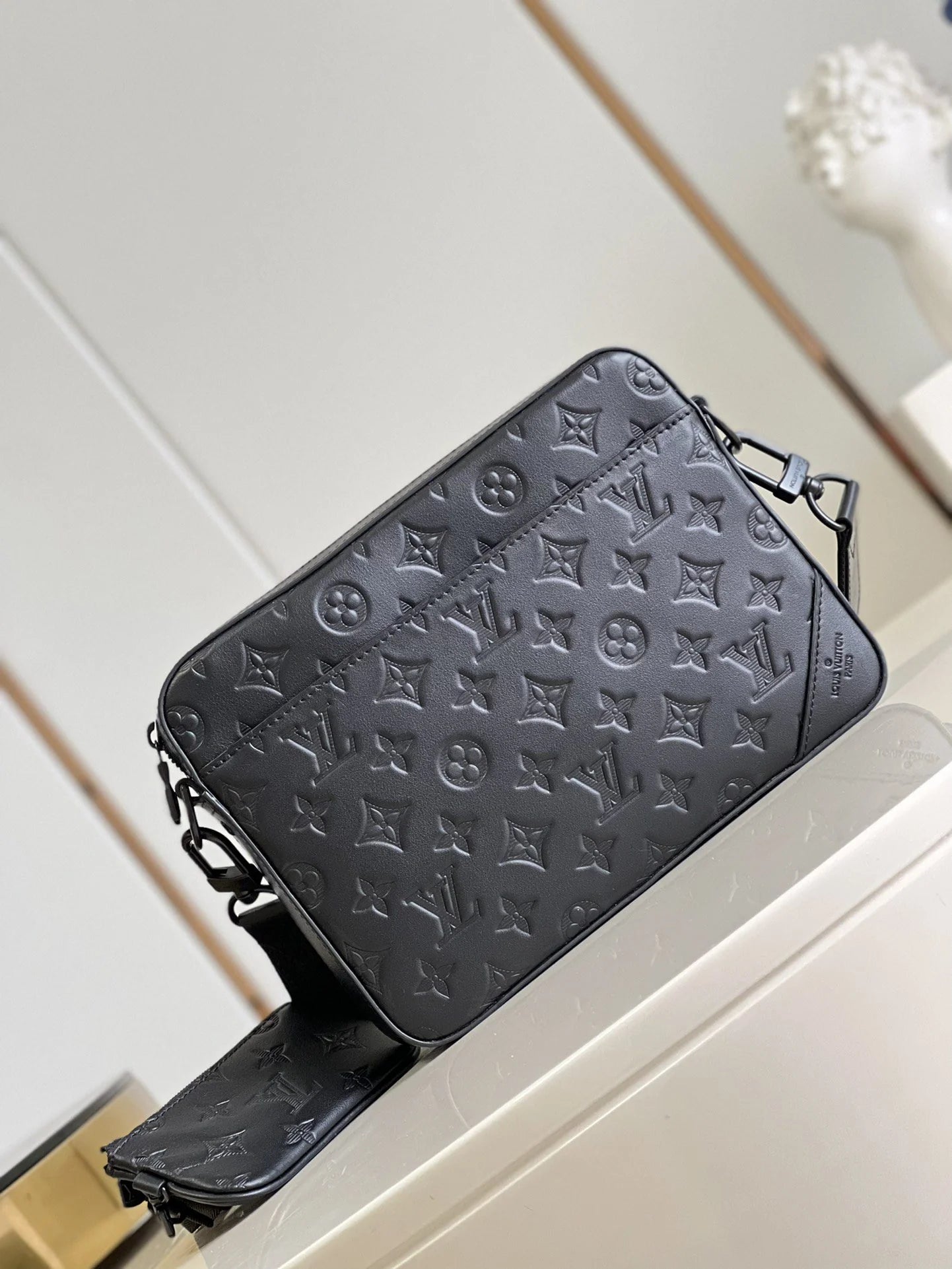 LV BAG M69827