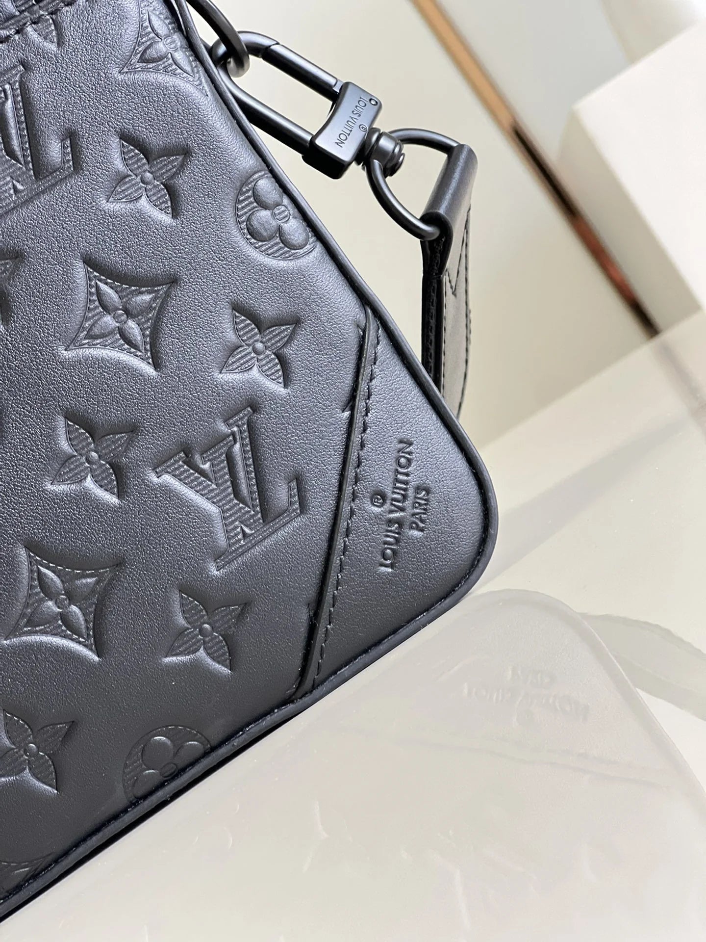 LV BAG M69827