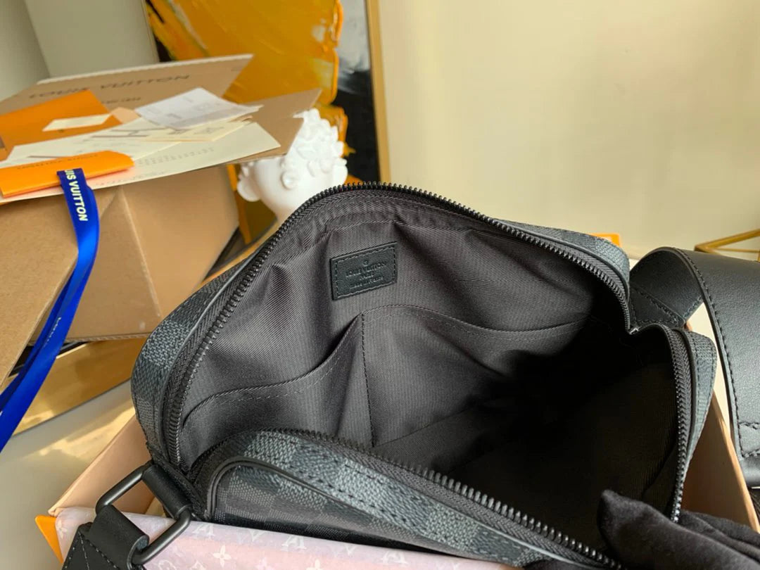 LV BAG N