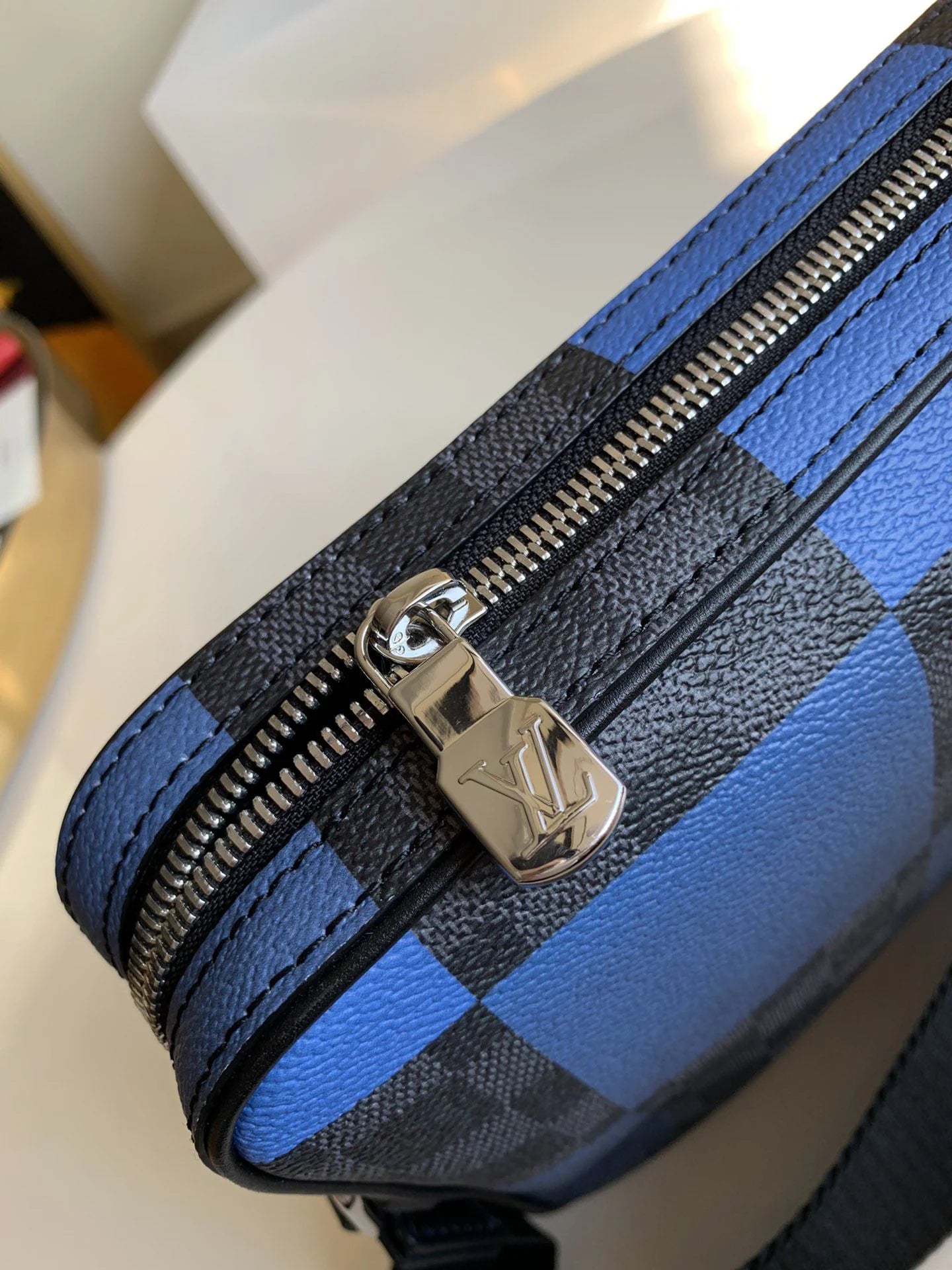 LV BAG N