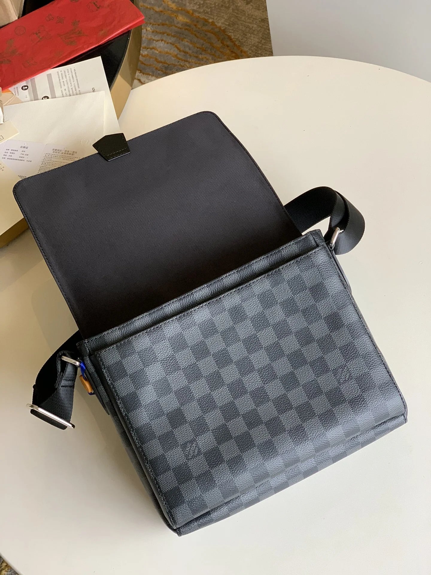 LV BAG N