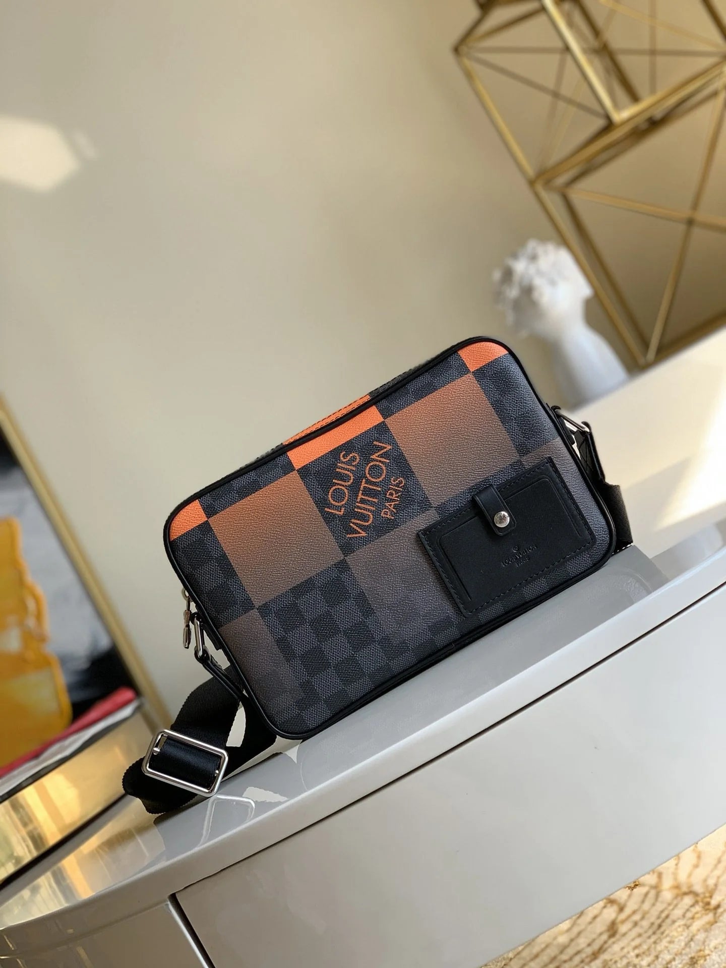 LV BAG N