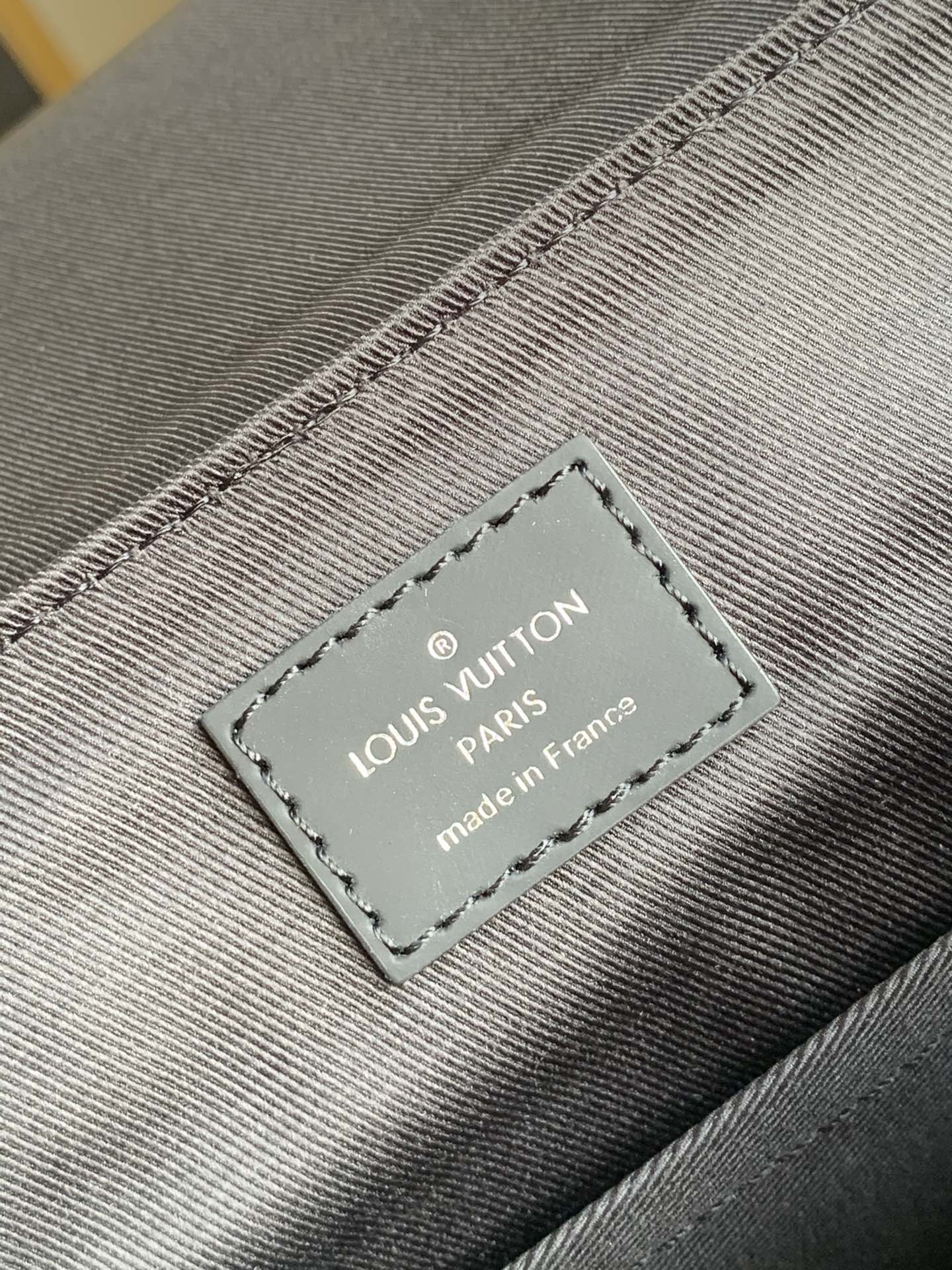 LV BAG N