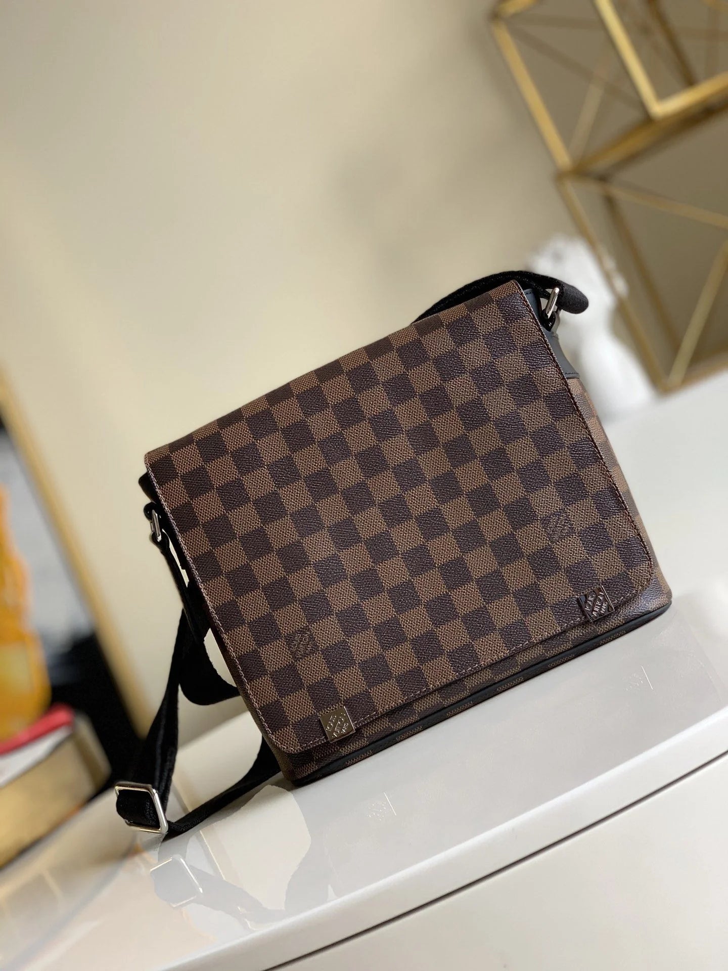 LV BAG N