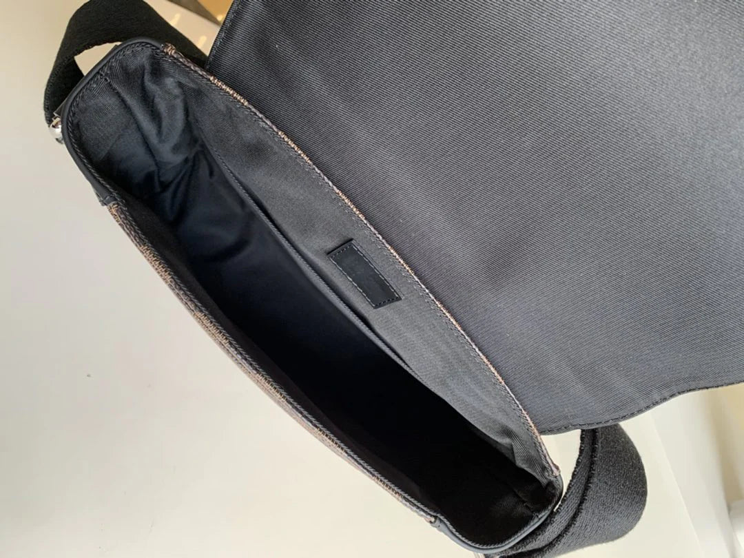 LV BAG N