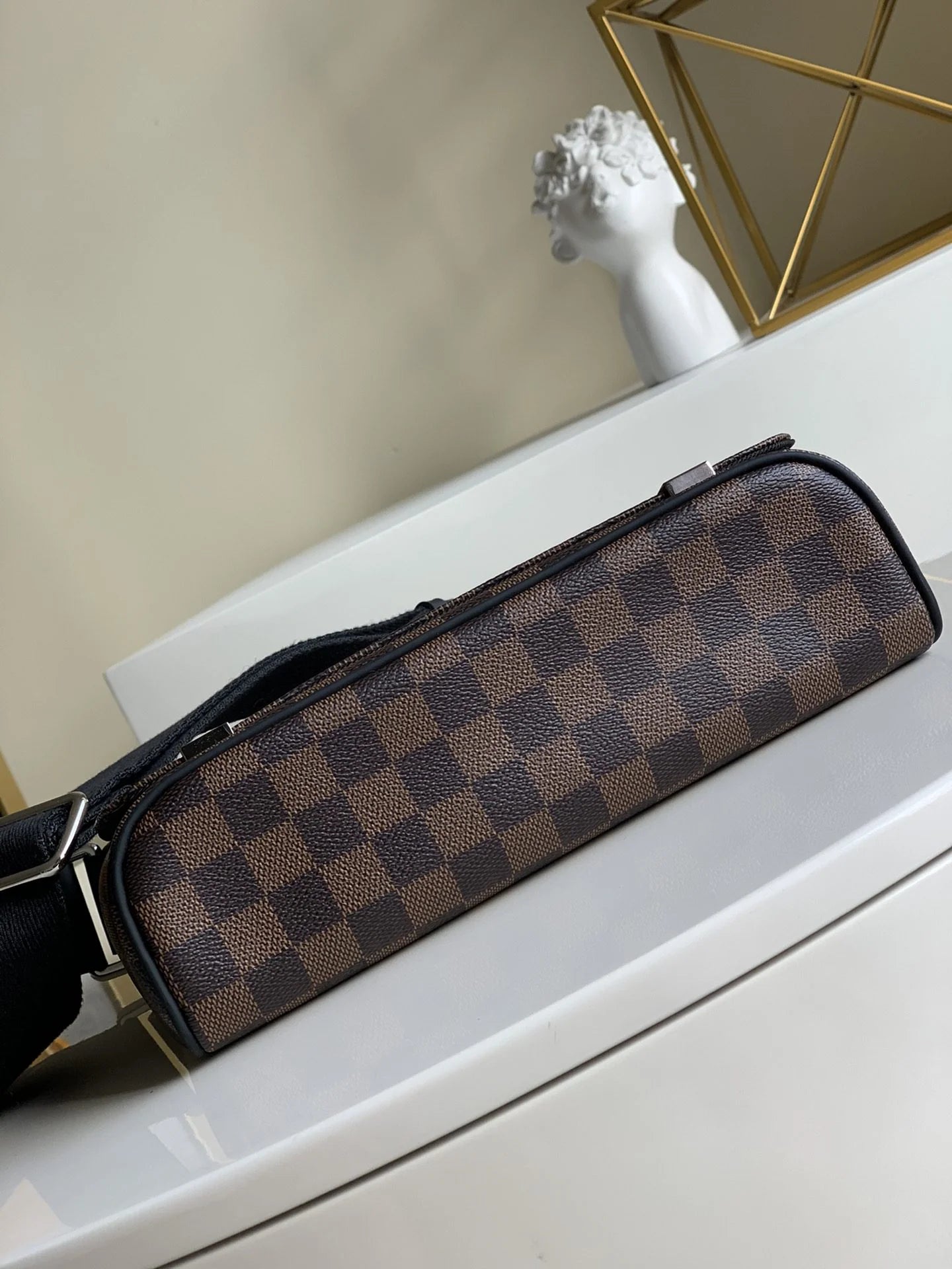 LV BAG N