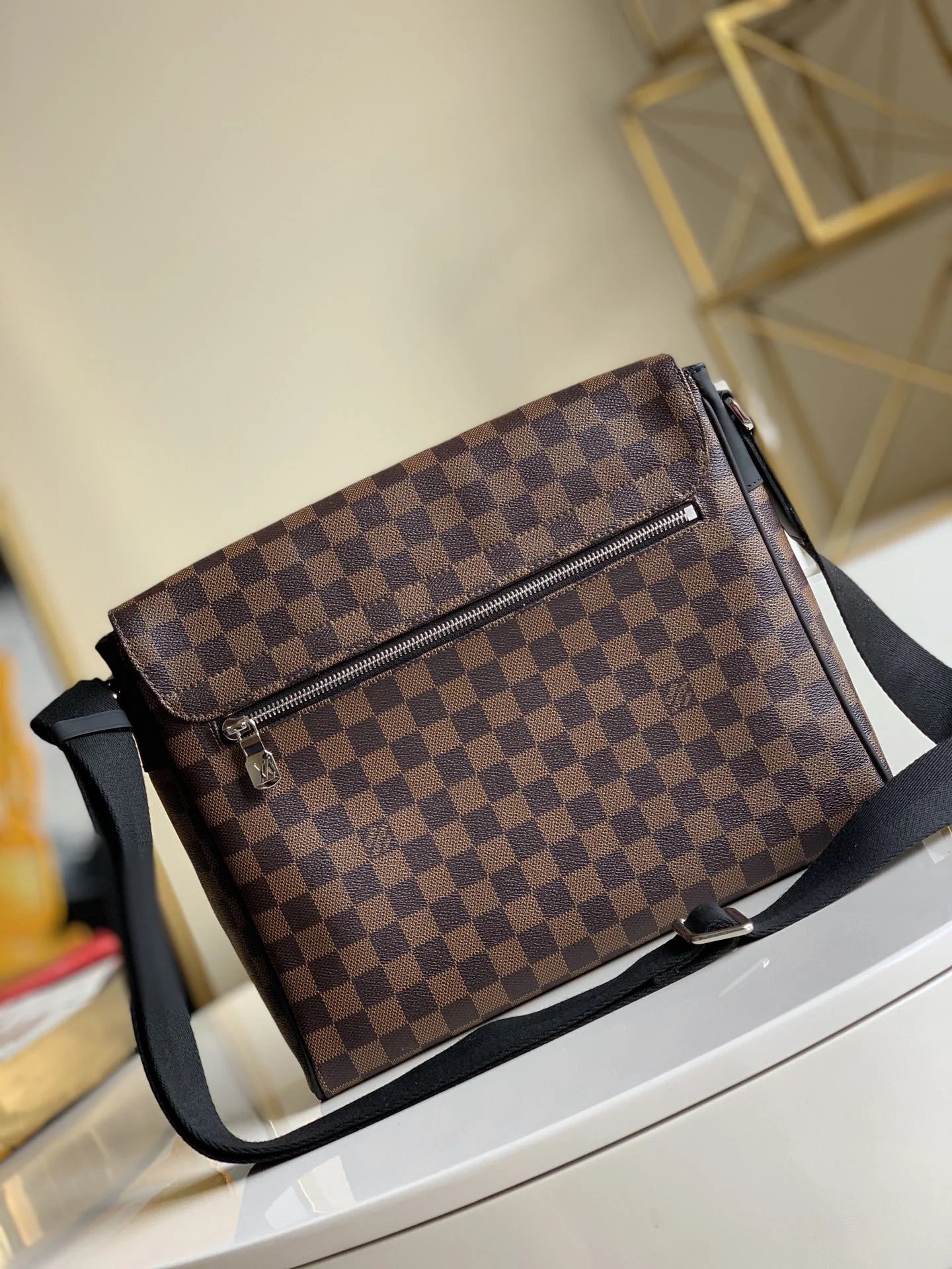 LV BAG N