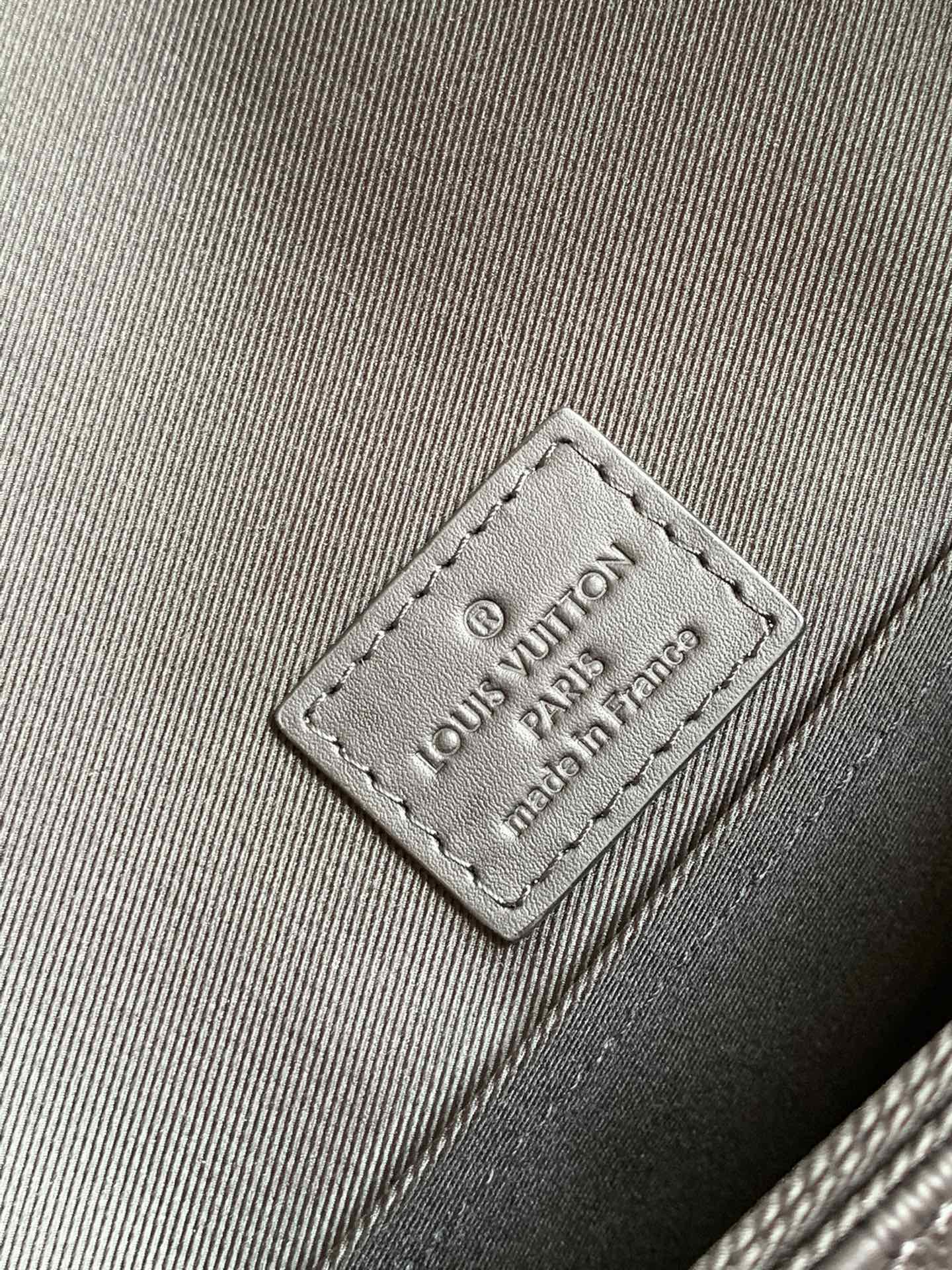 LV BAG N