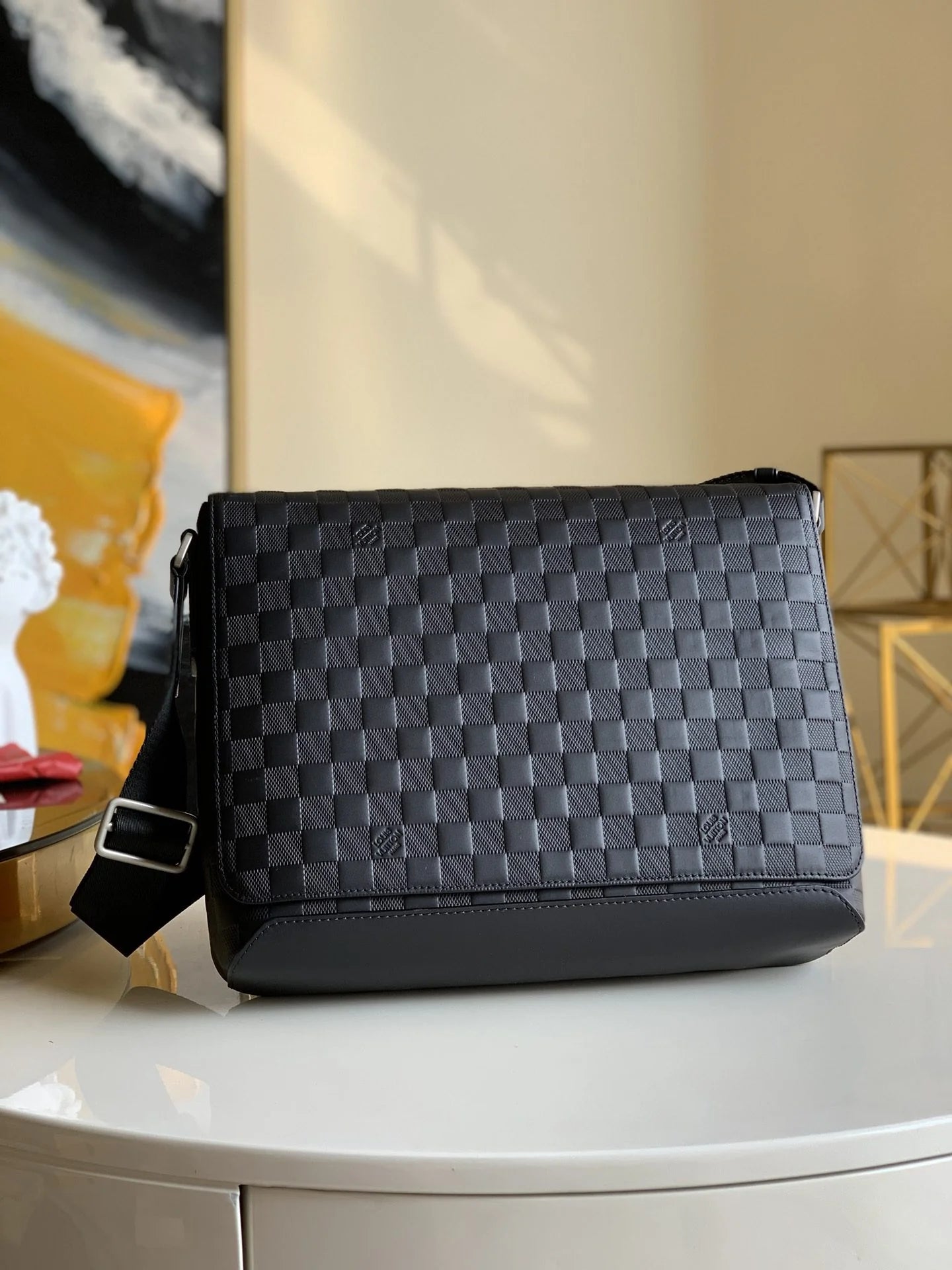 LV BAG N