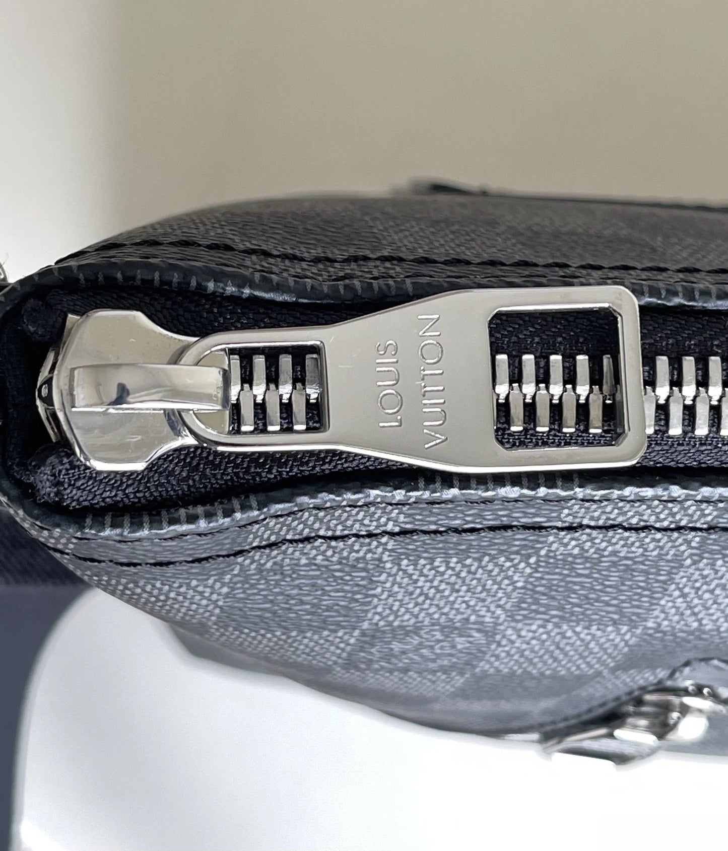 LV BAG N