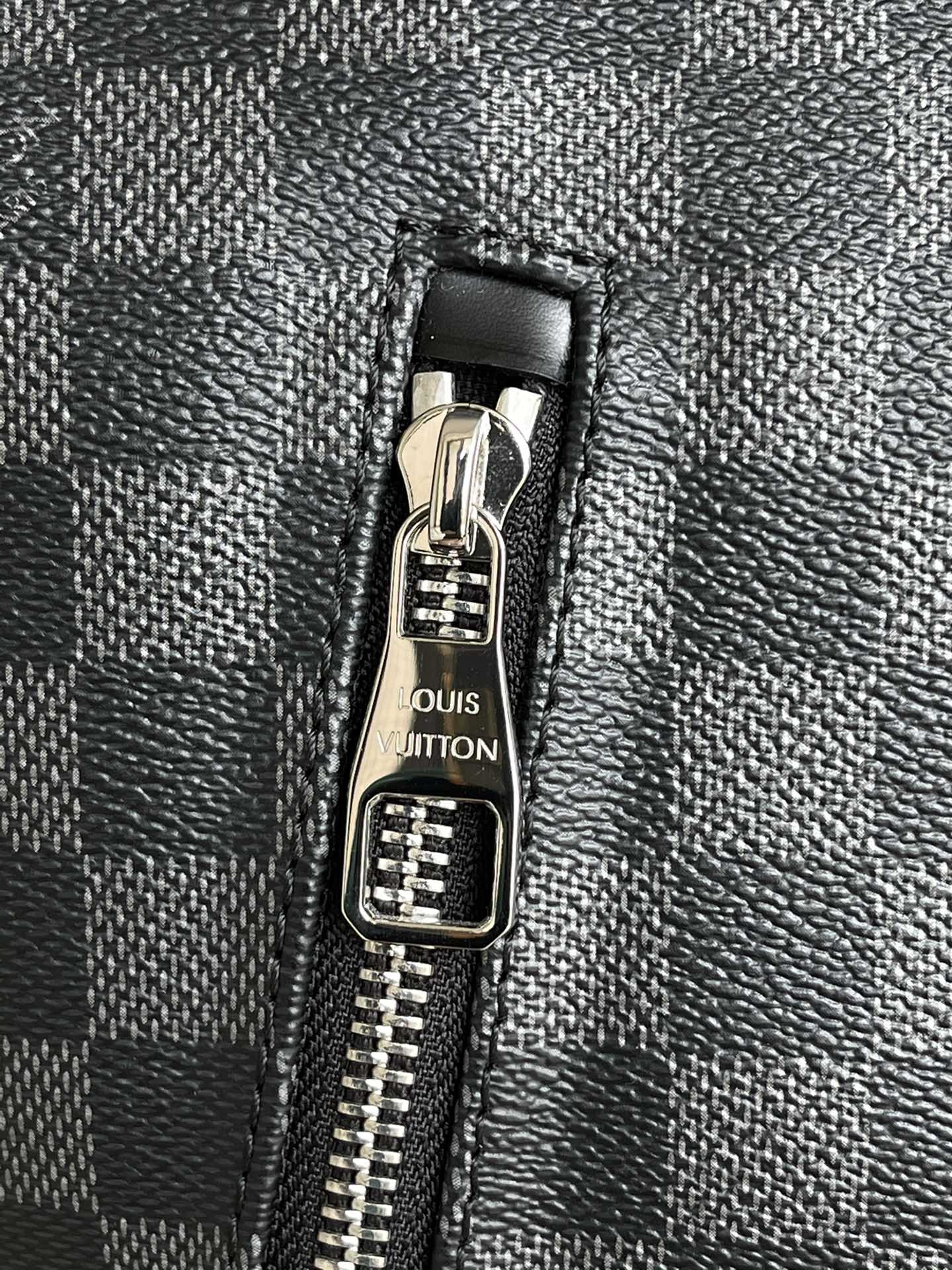 LV BAG N