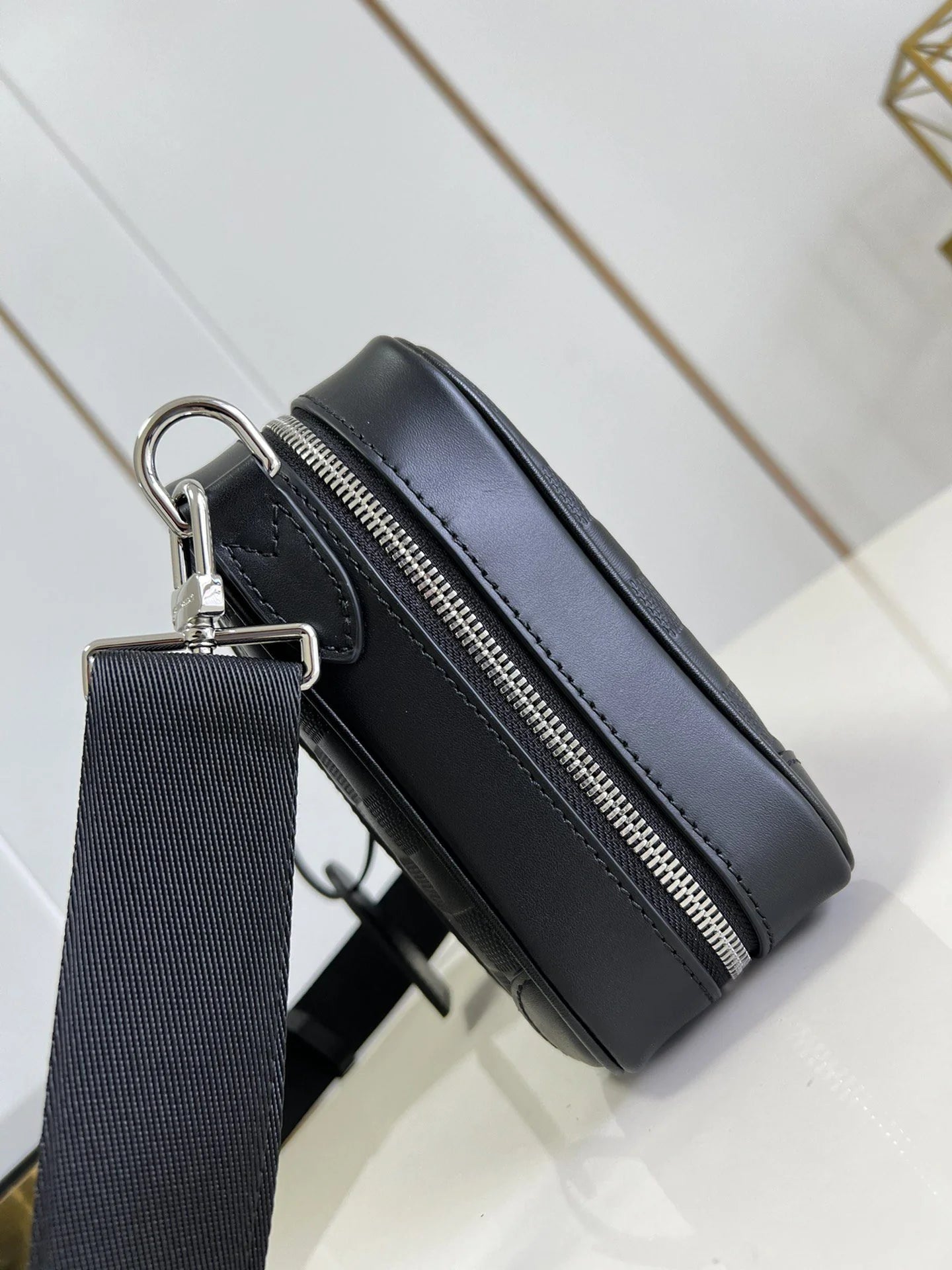 LV BAG N