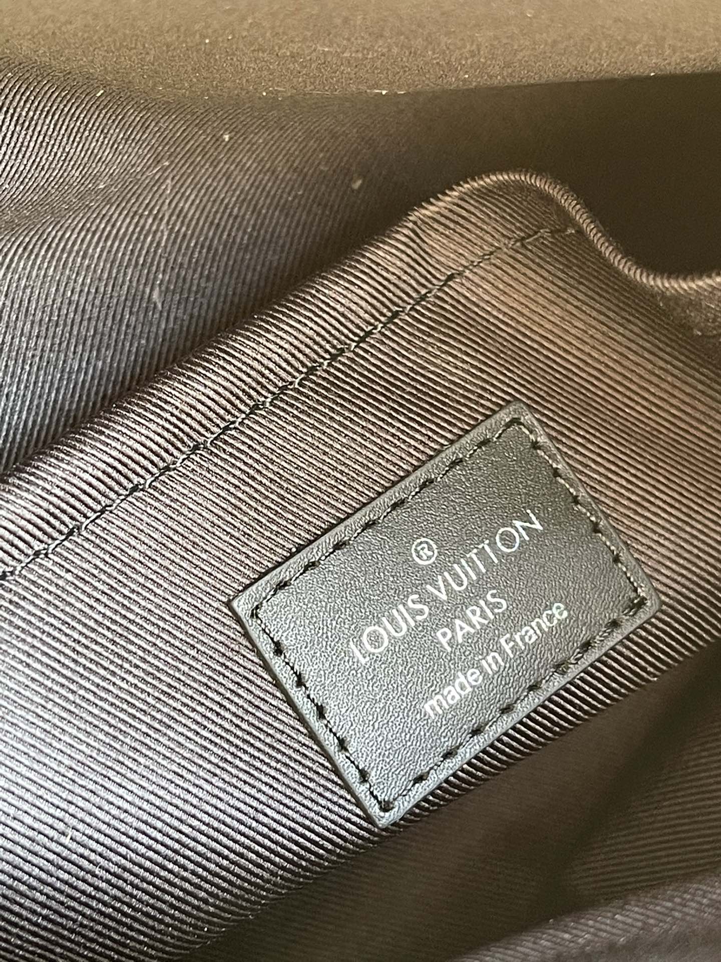LV BAG N