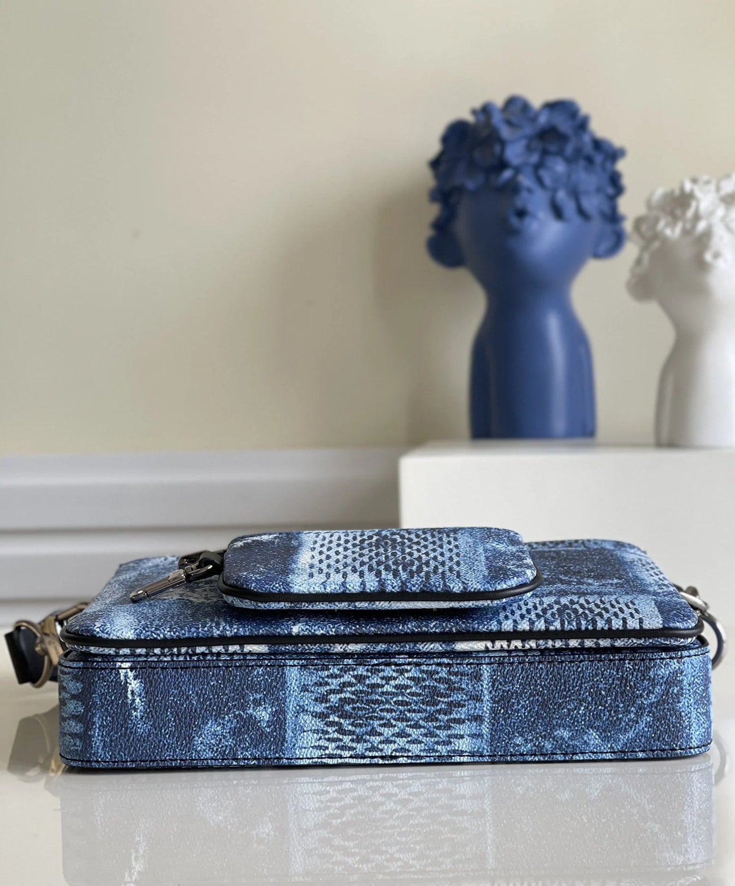 LV BAG N50068