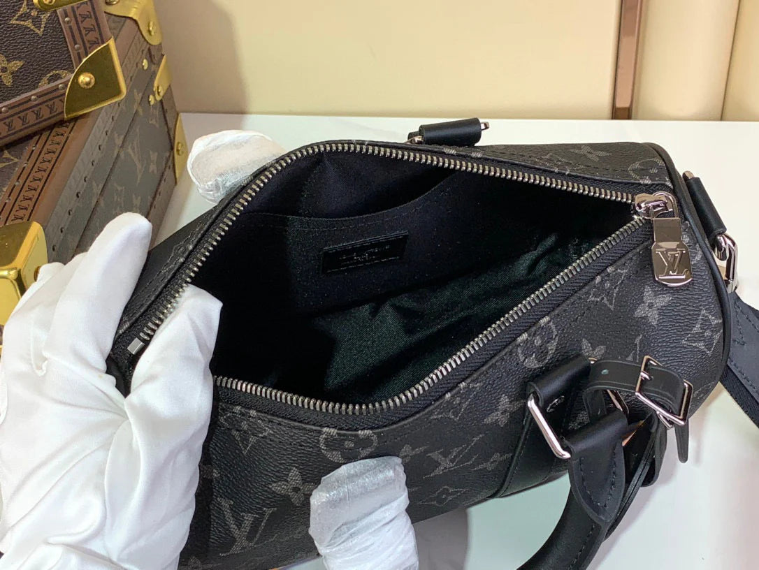 LV BAG P