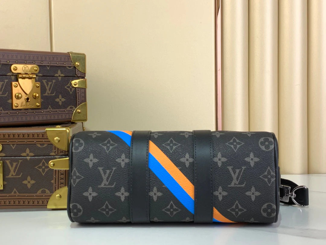 LV BAG P