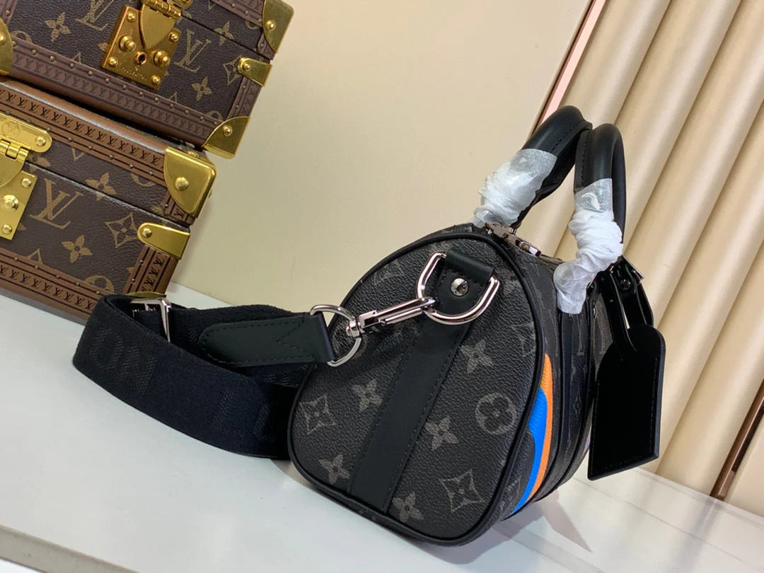 LV BAG P