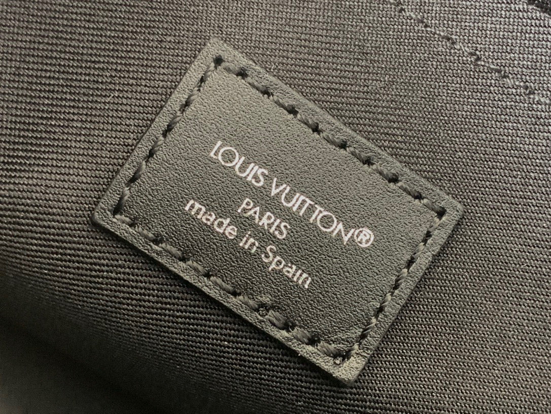 LV BAG P