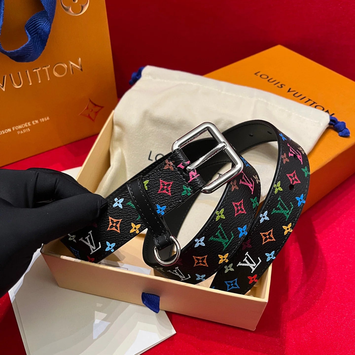 LV BELT