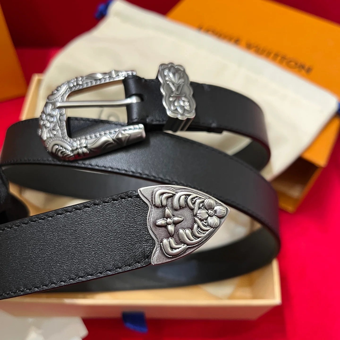 LV BELT