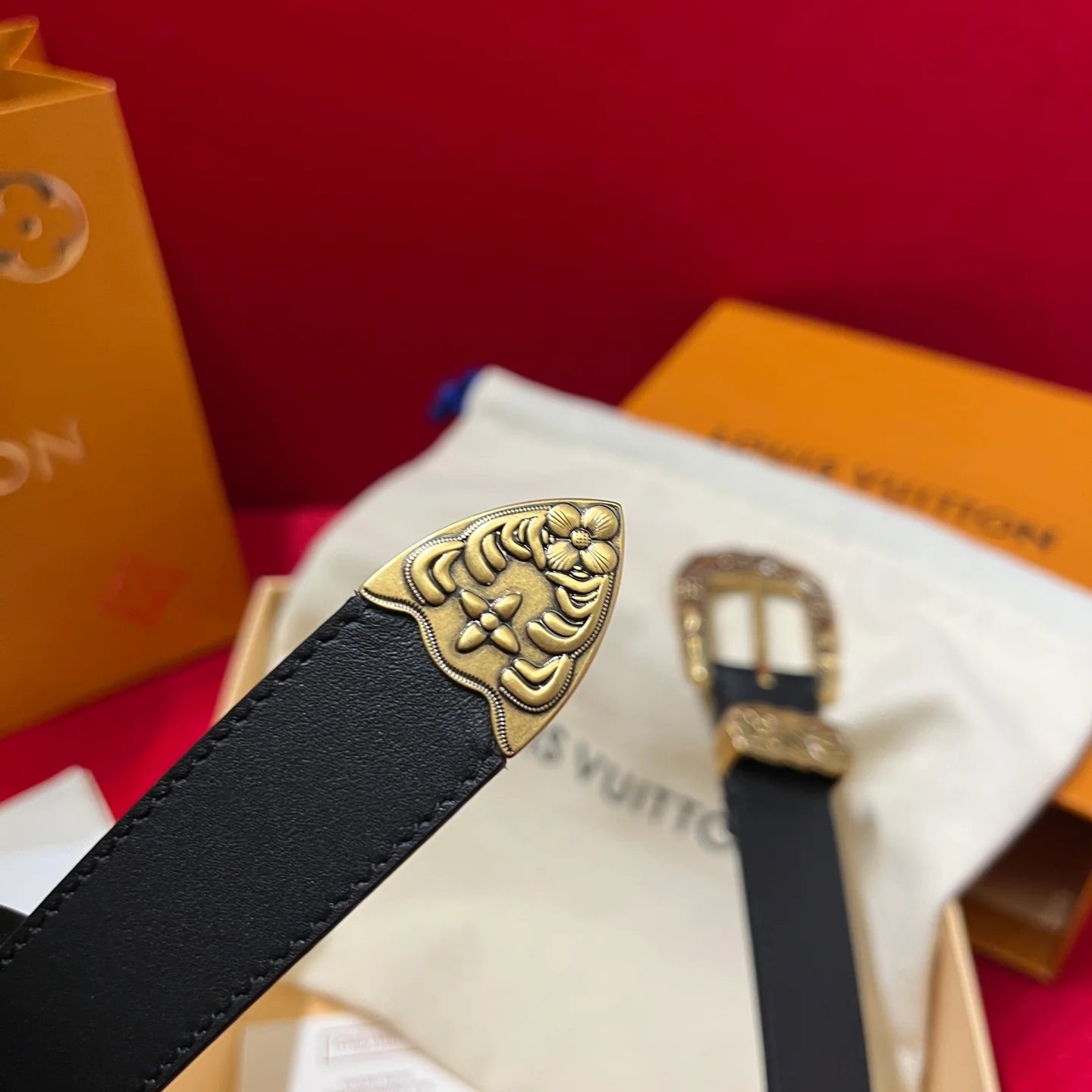 LV BELT