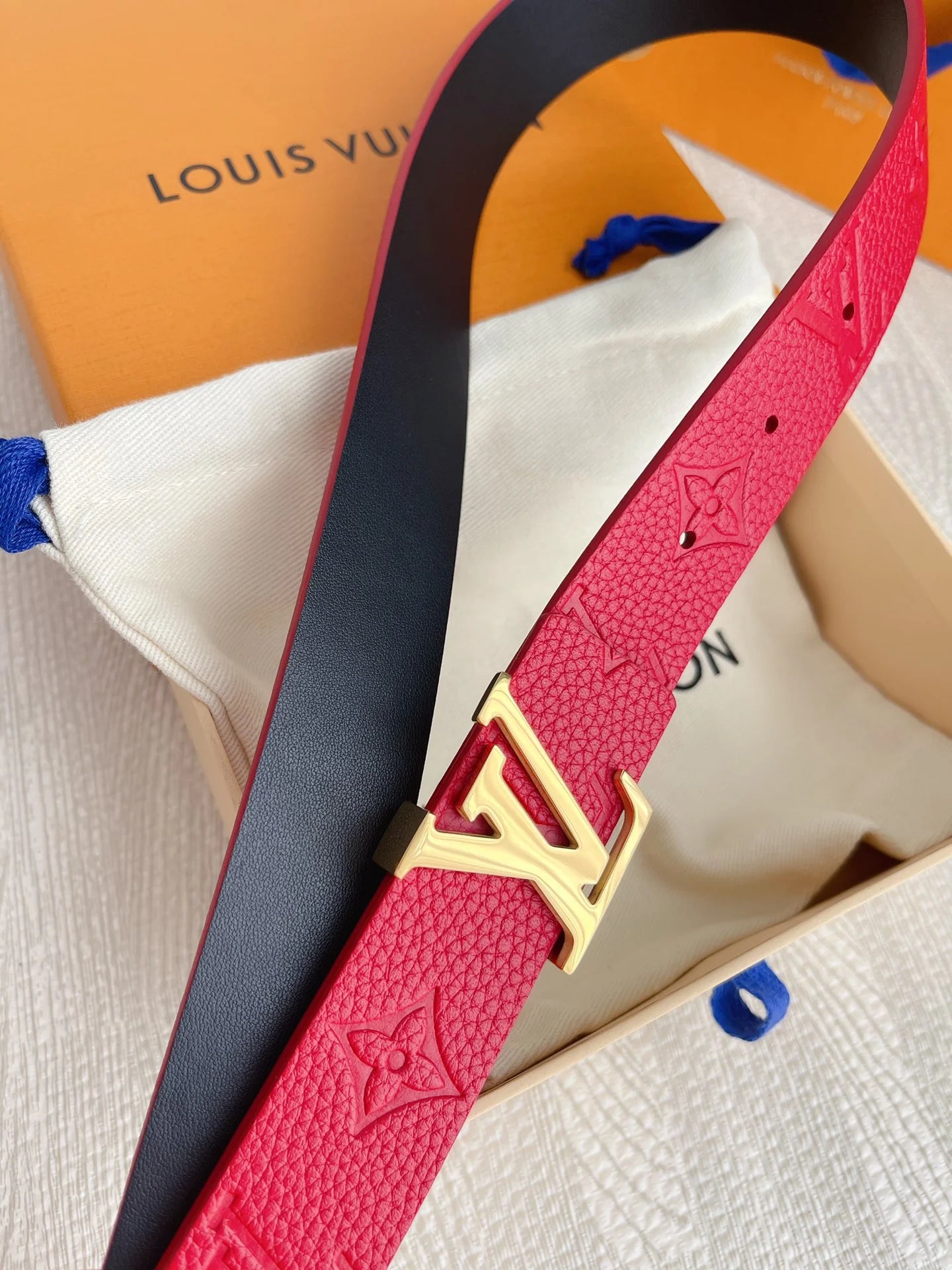 LV BELT