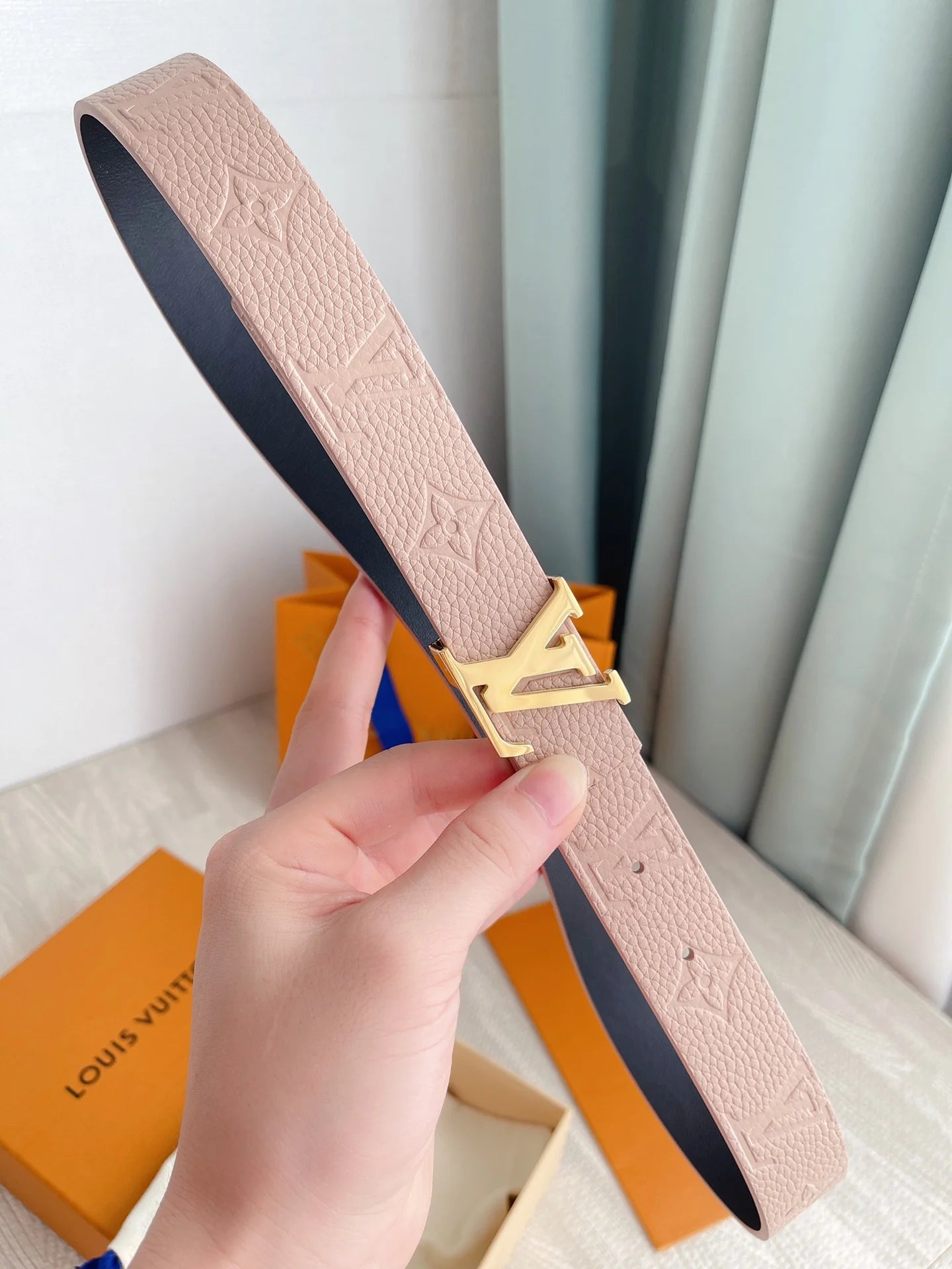 LV BELT