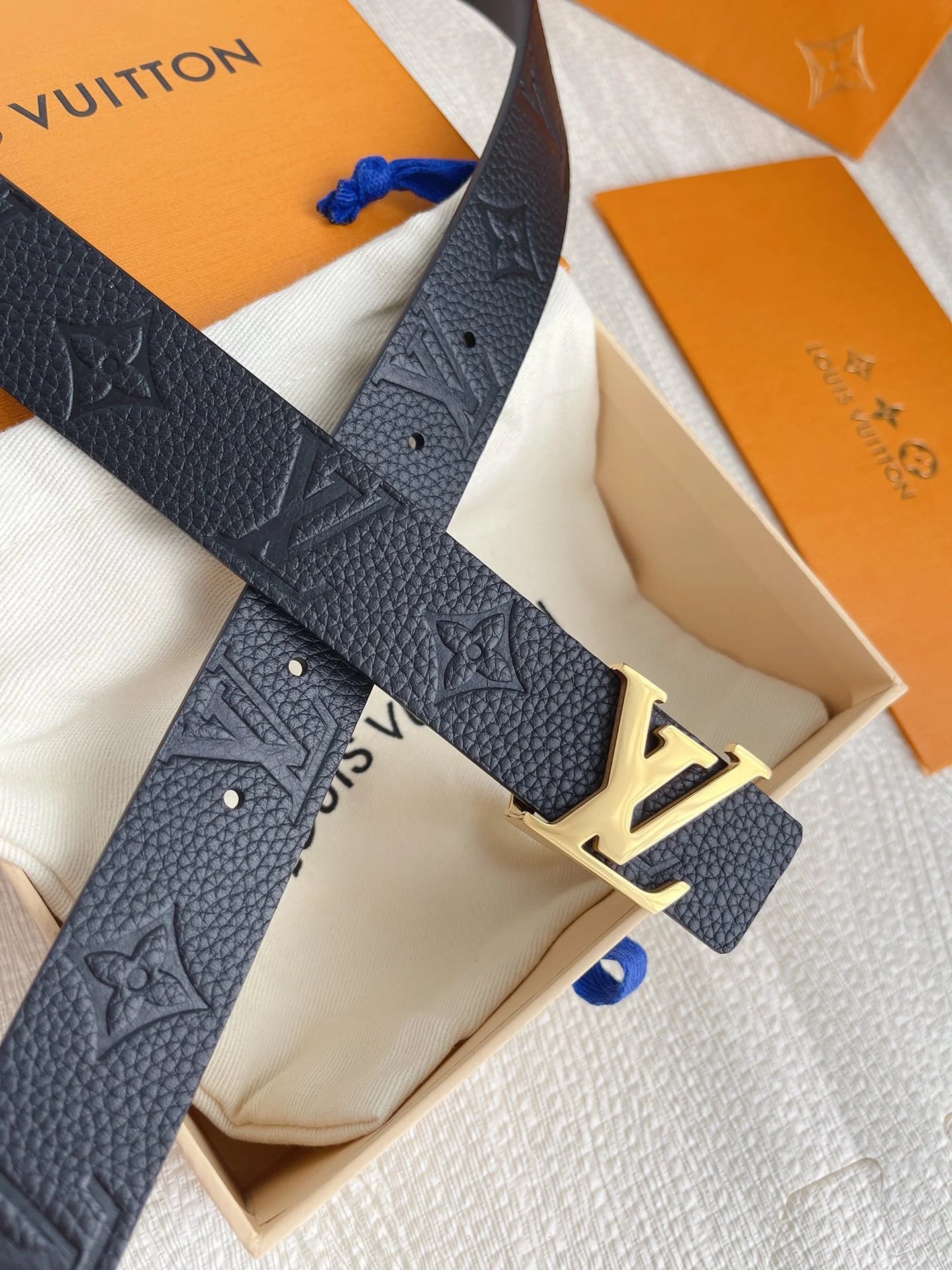 LV BELT