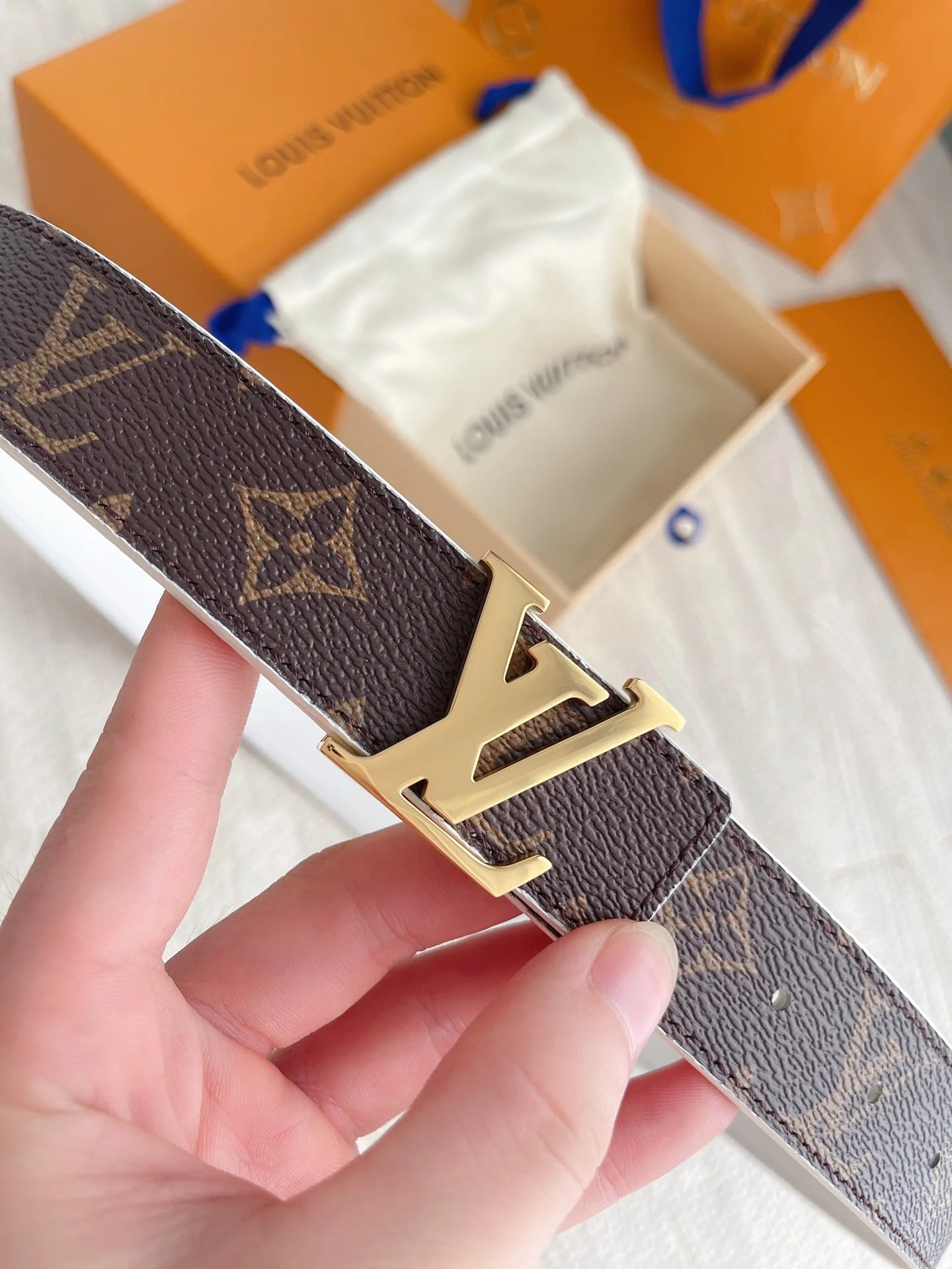 LV BELT