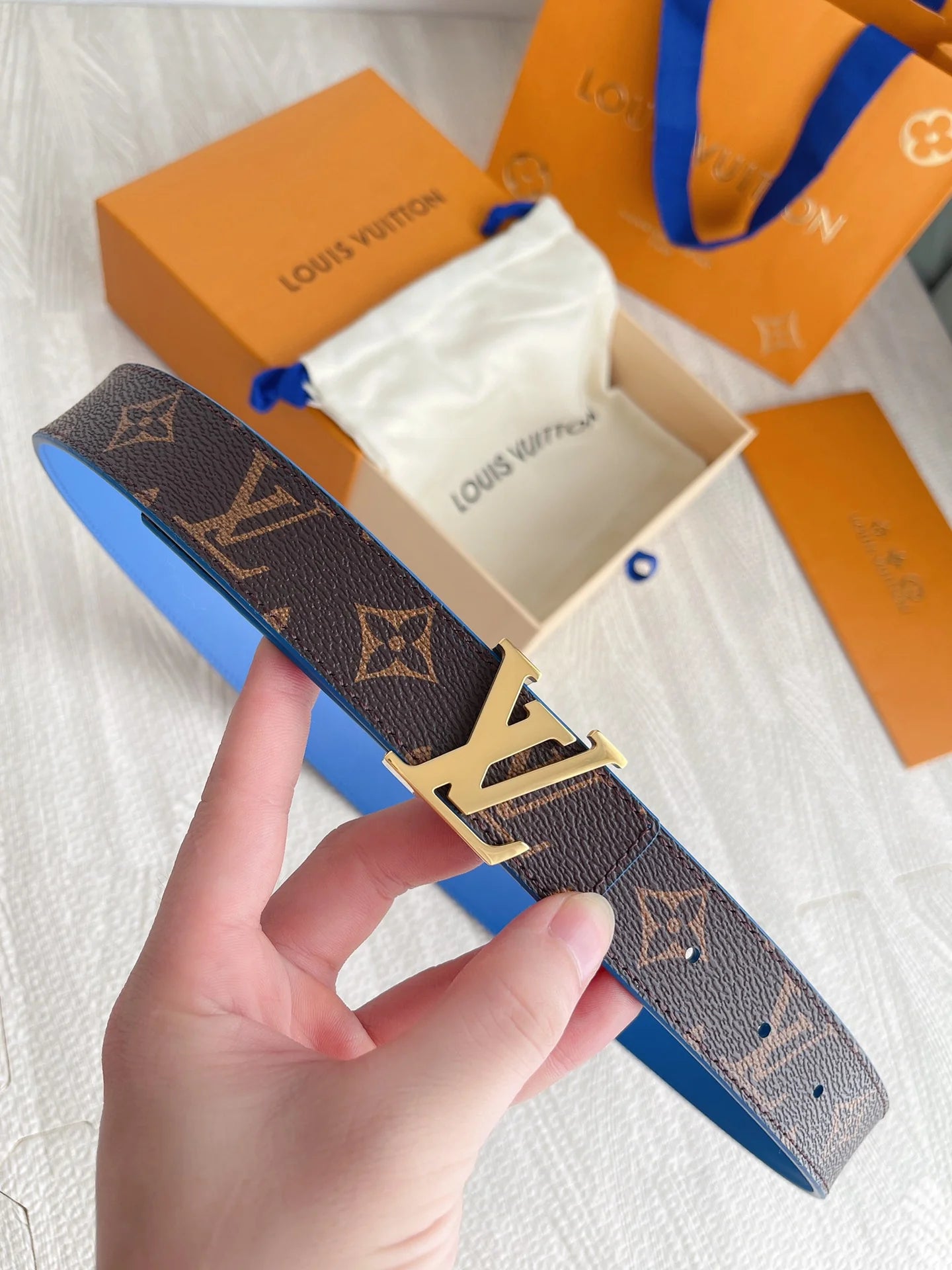LV BELT