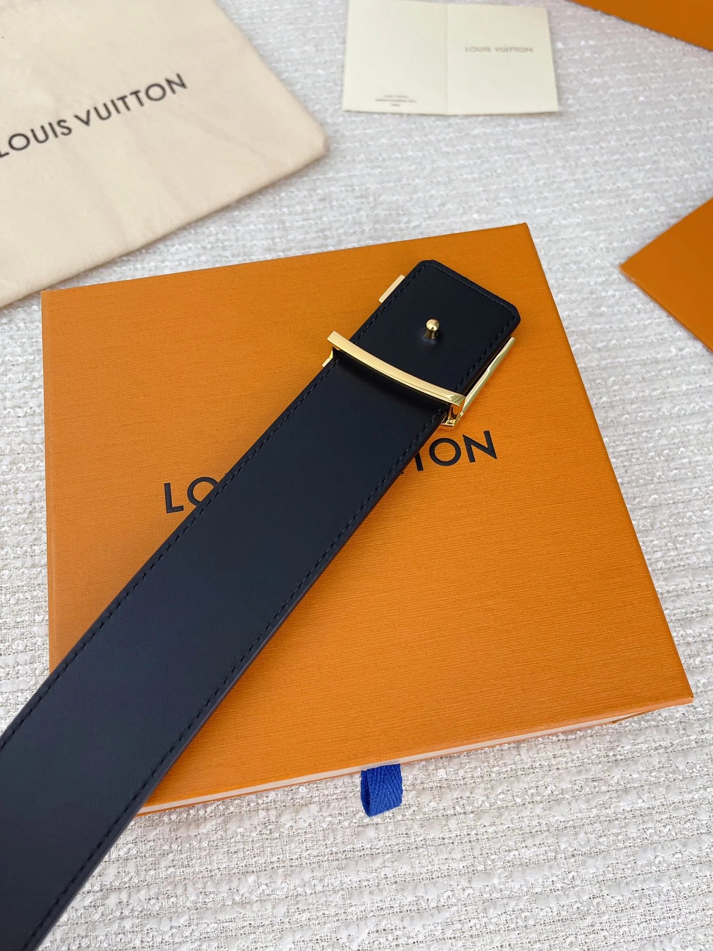 LV BELT