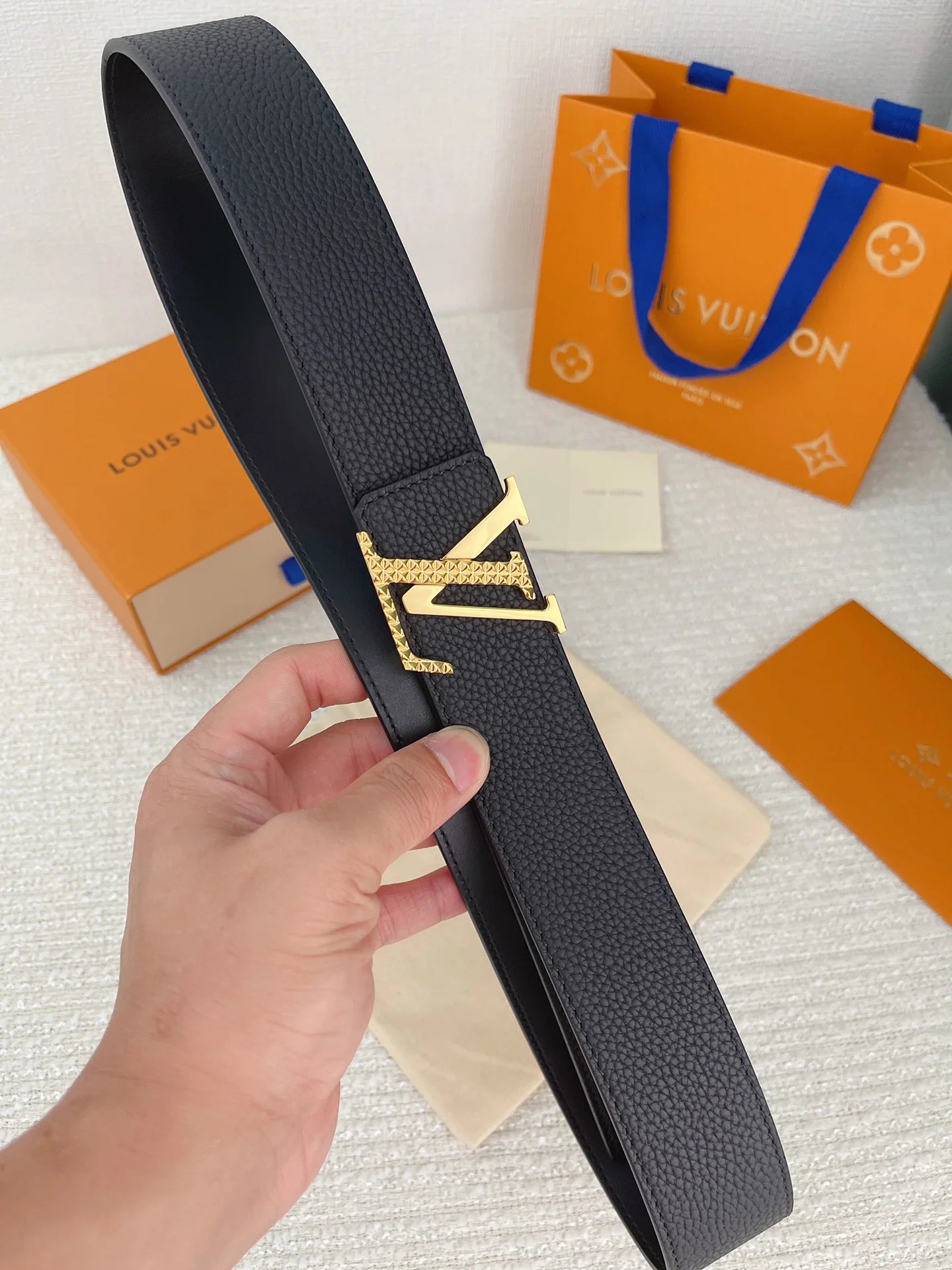 LV BELT