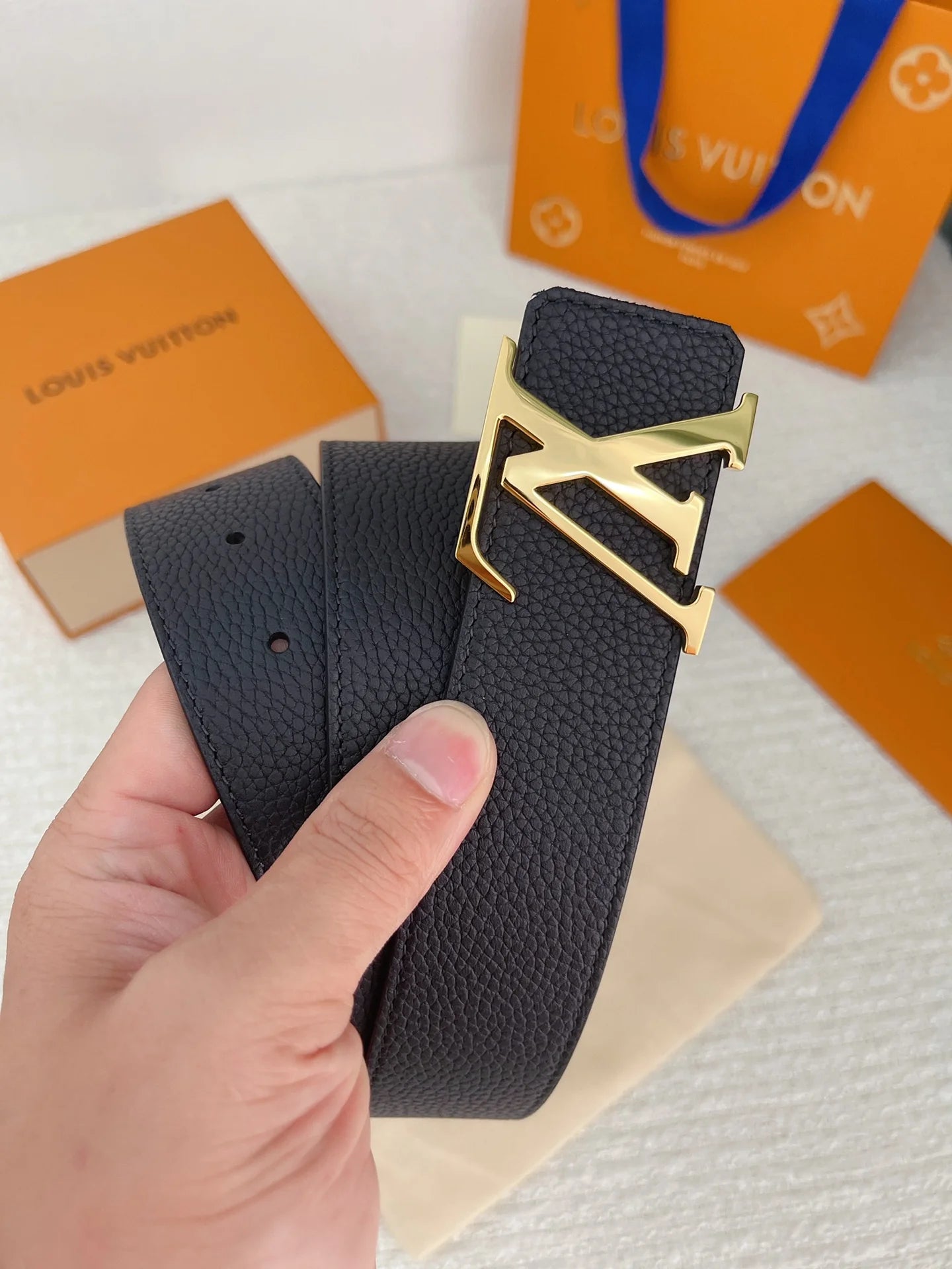 LV BELT