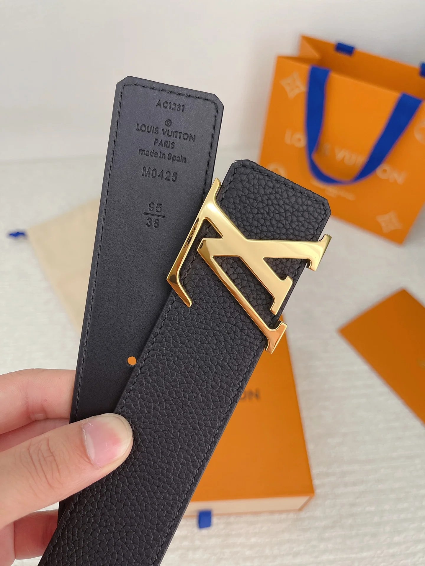 LV BELT