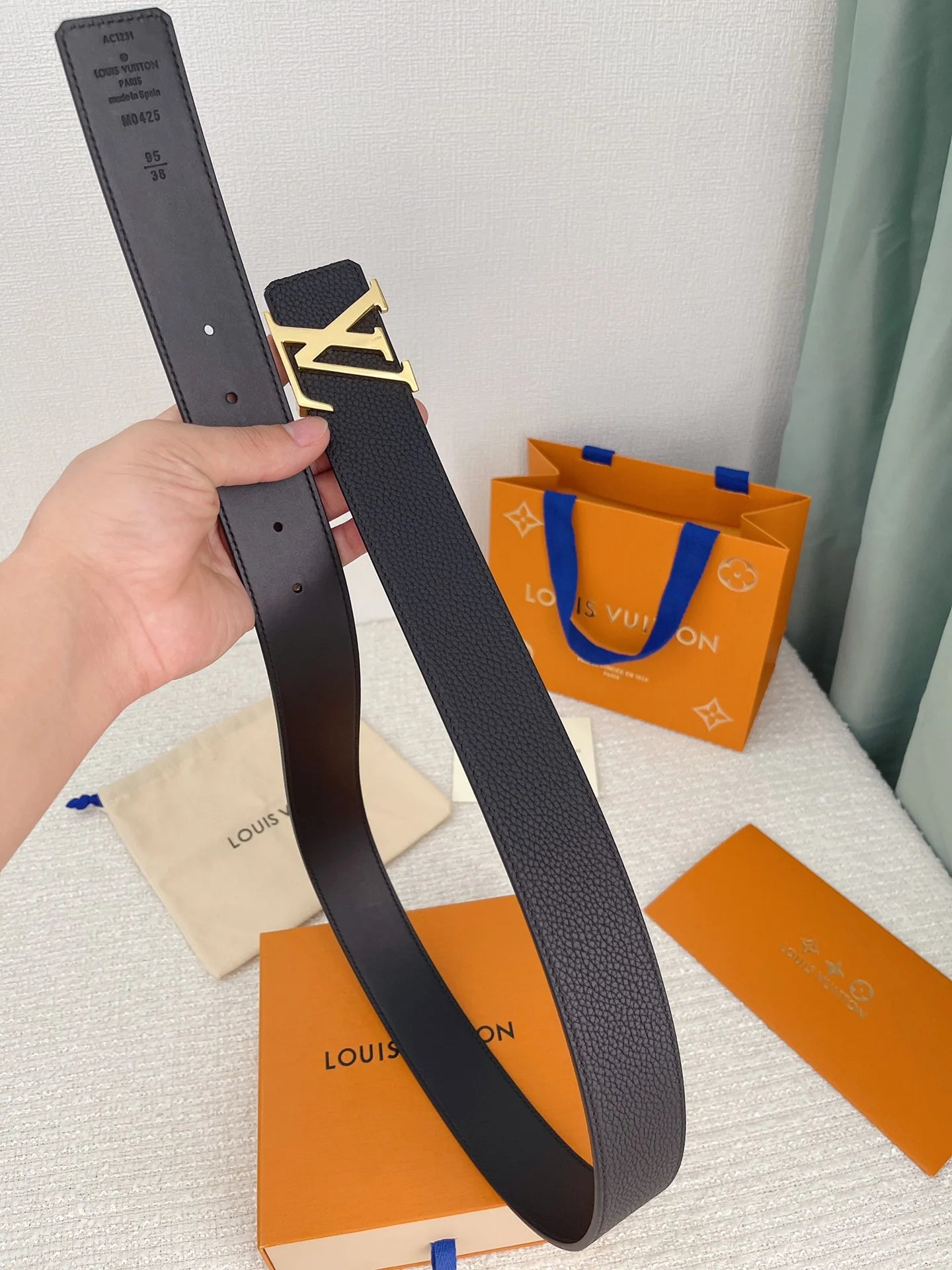 LV BELT
