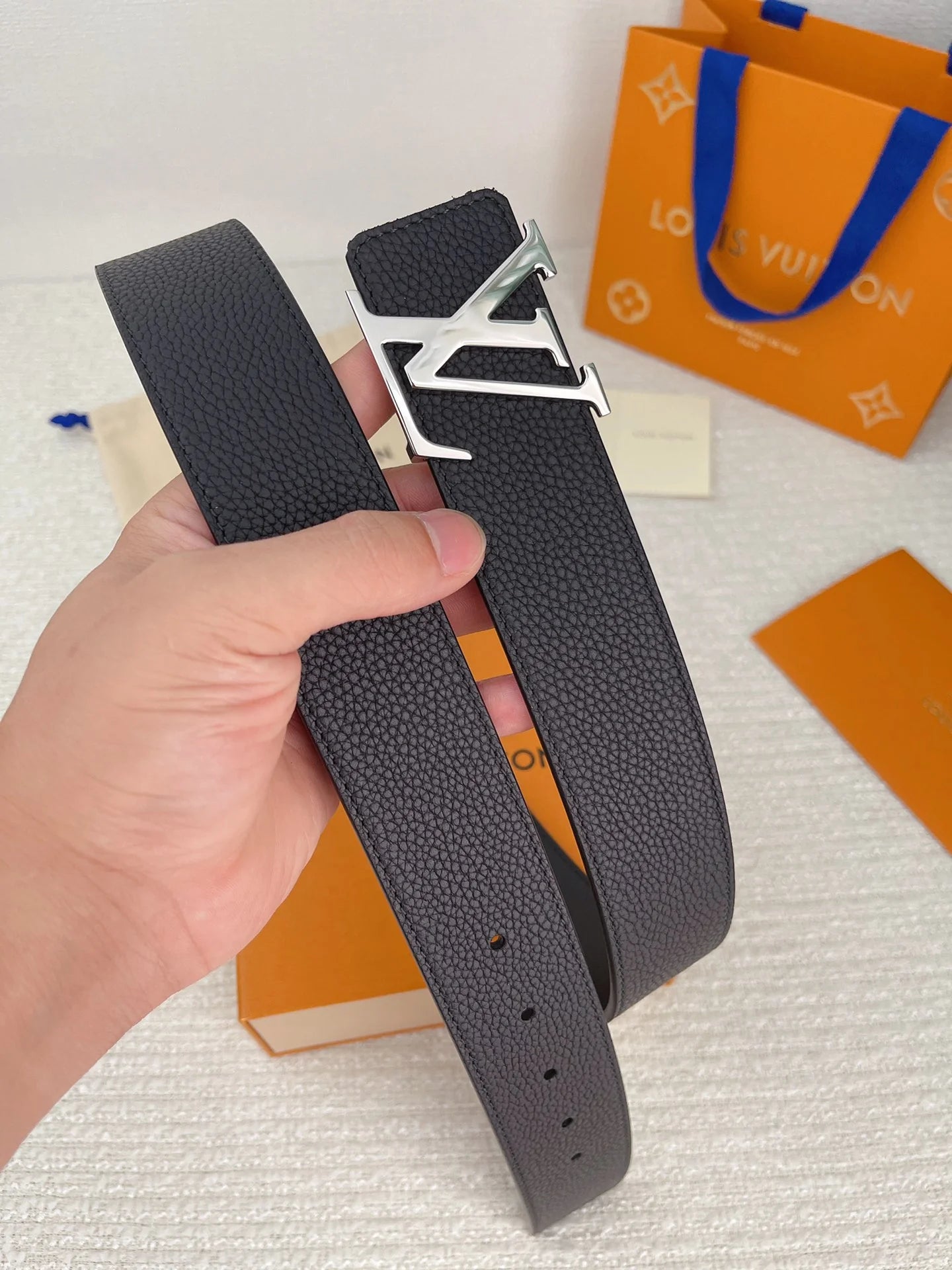 LV BELT