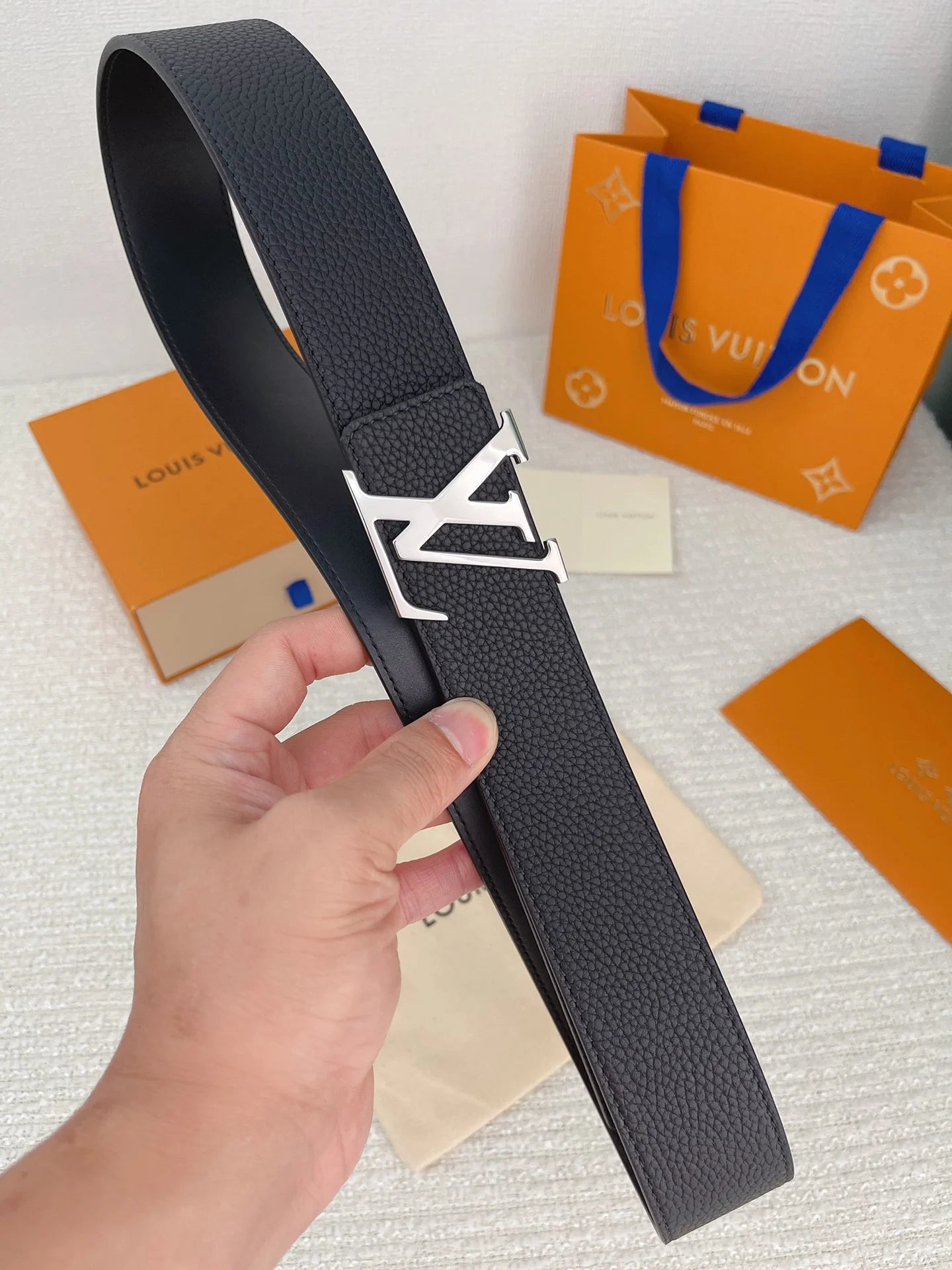 LV BELT