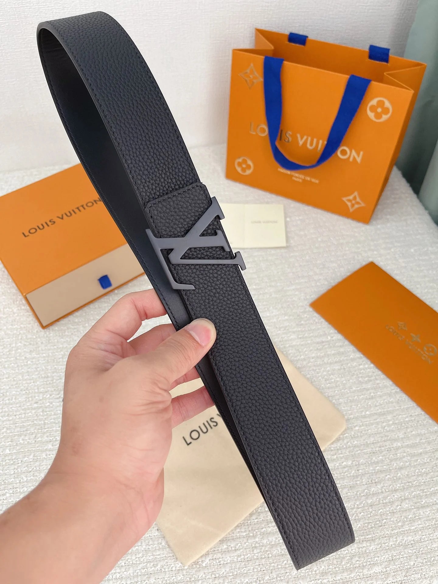 LV BELT