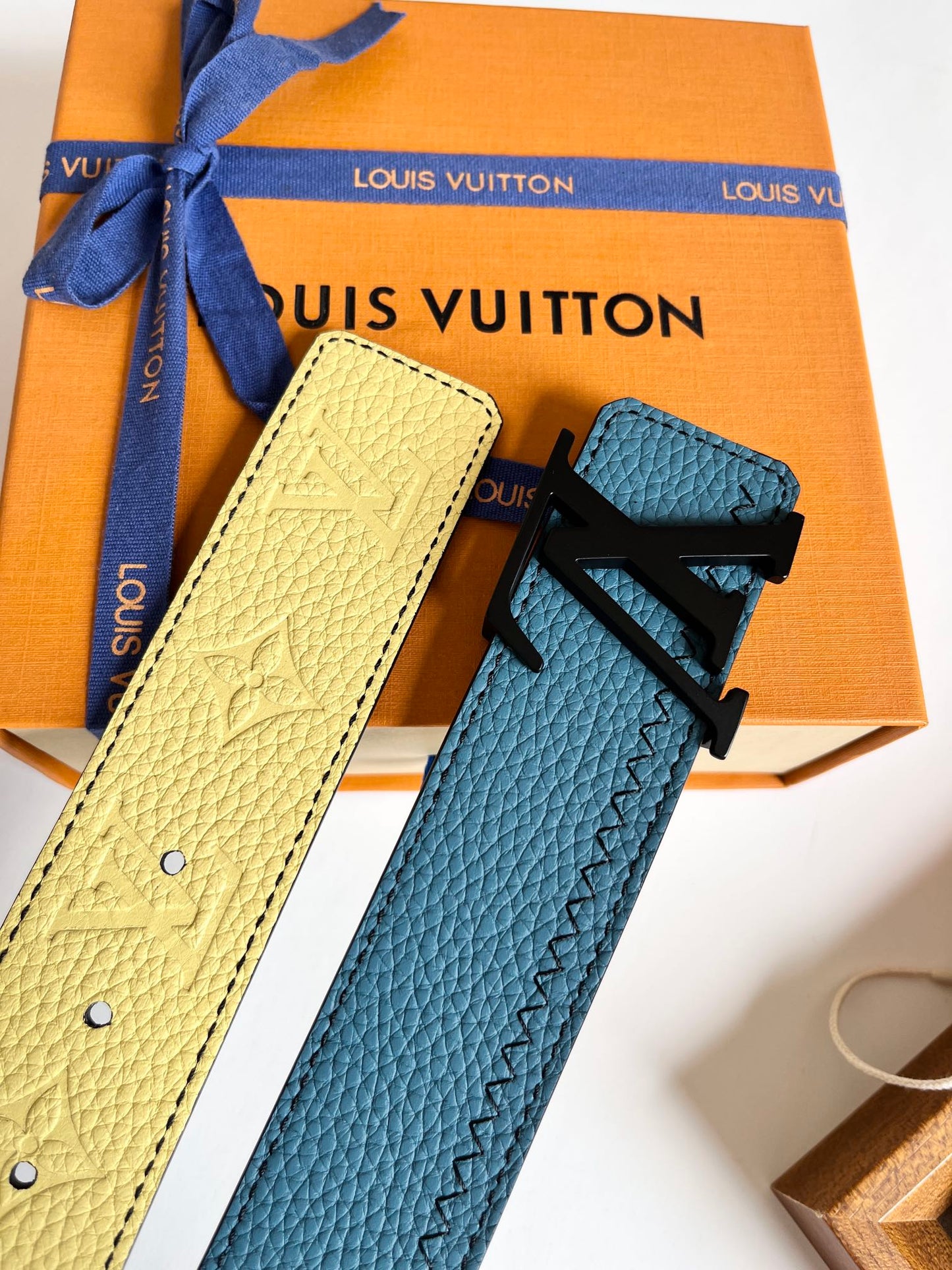 LV BELT