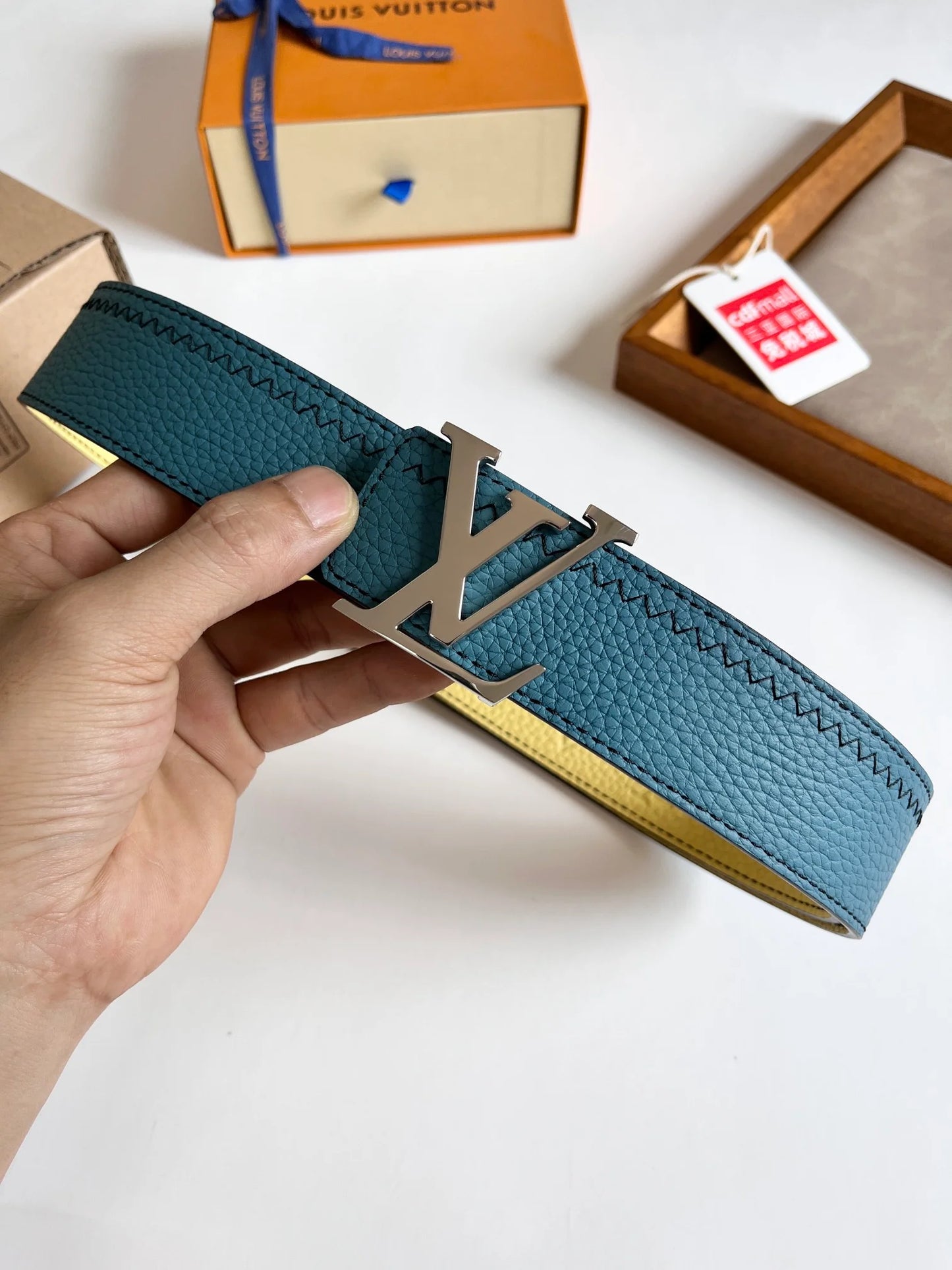 LV BELT
