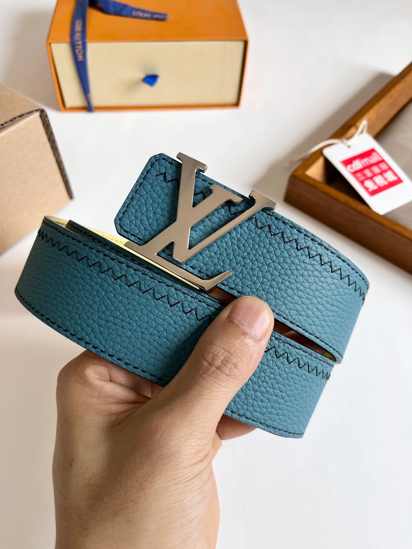 LV BELT
