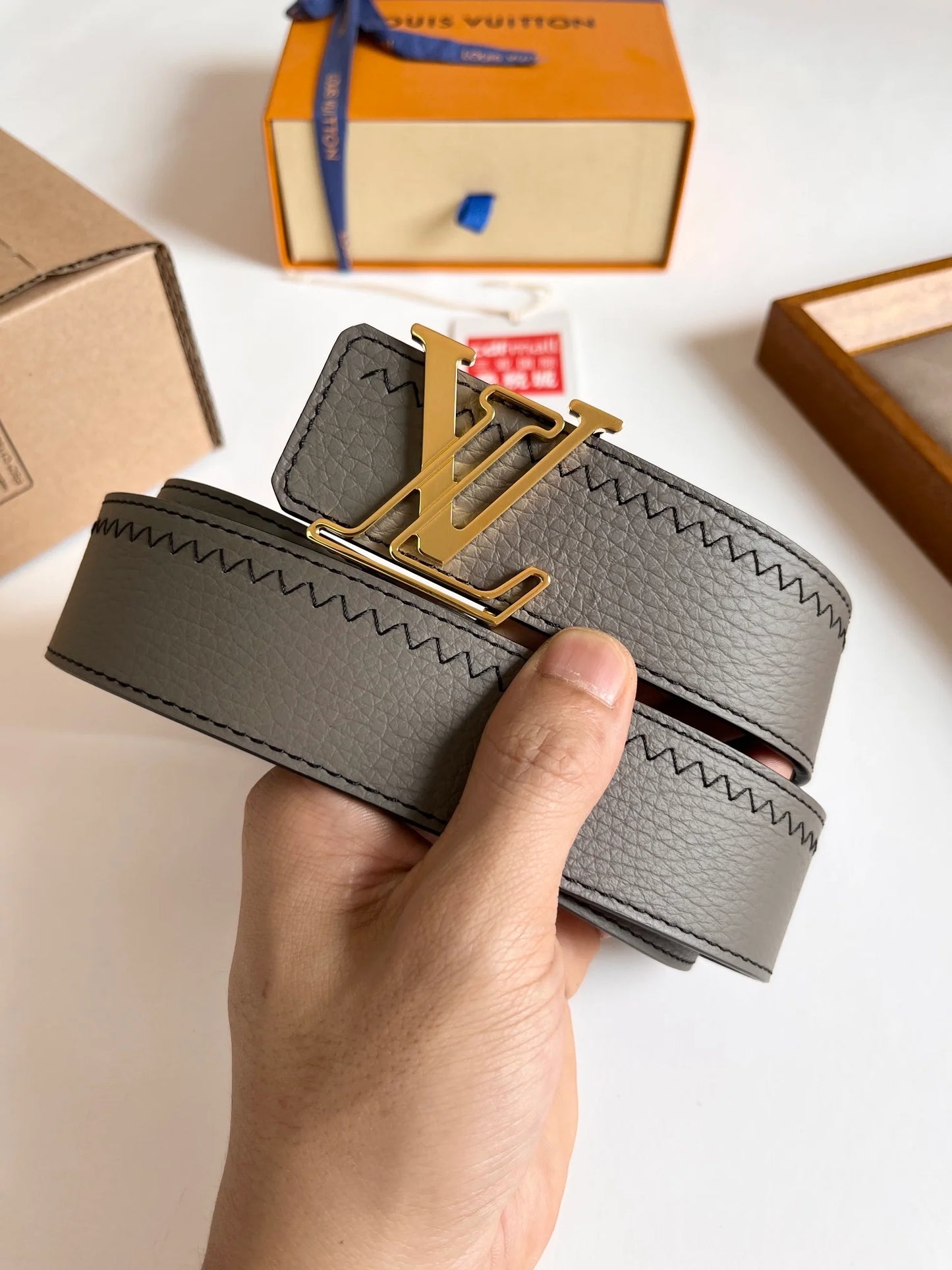 LV BELT