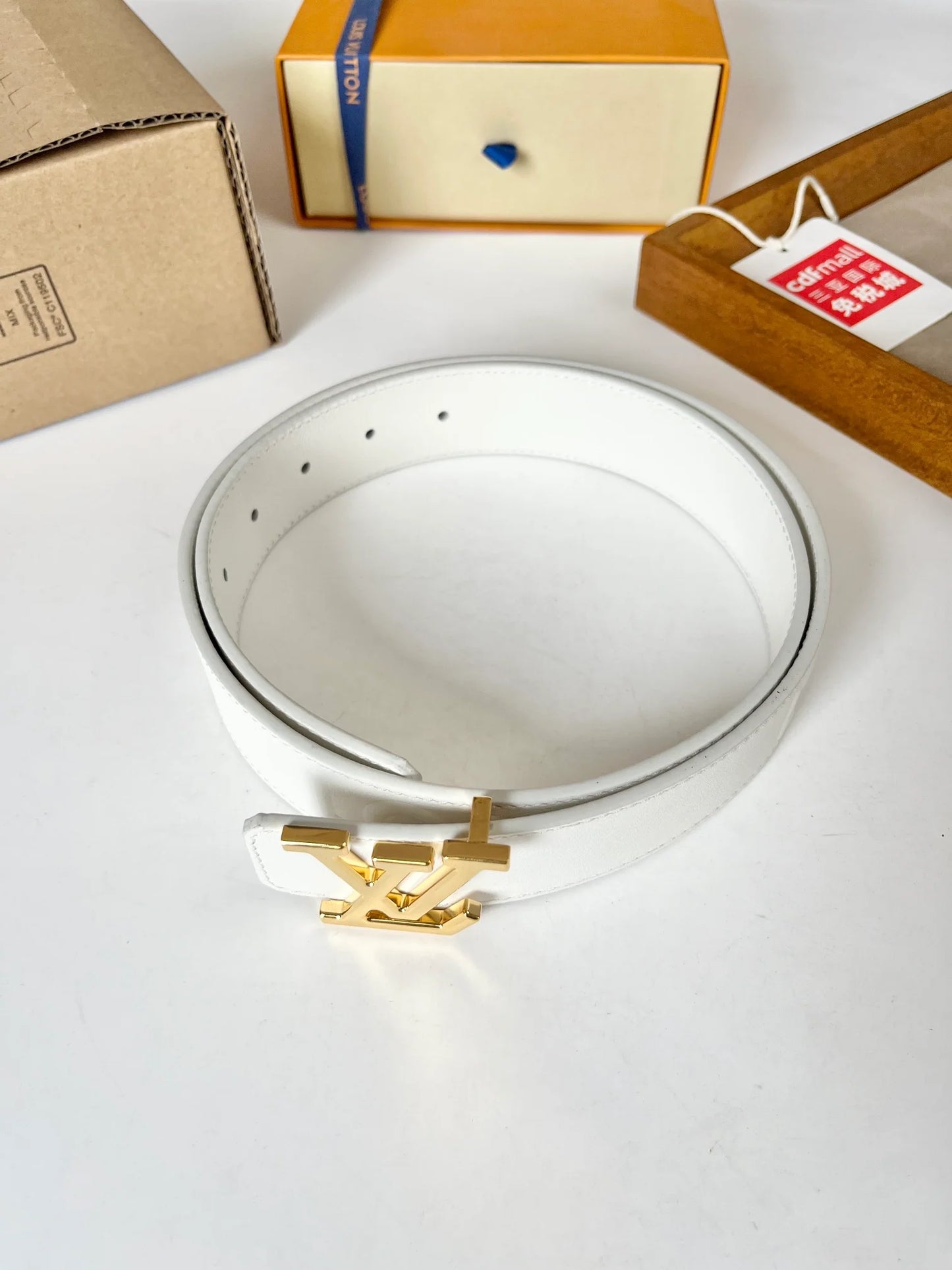 LV BELT