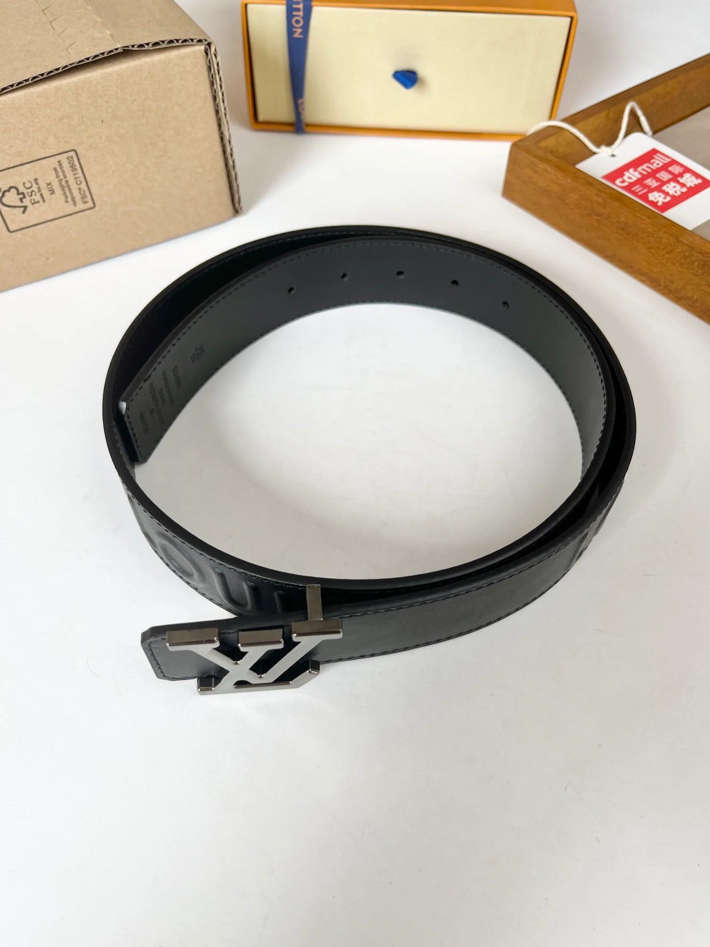 LV BELT